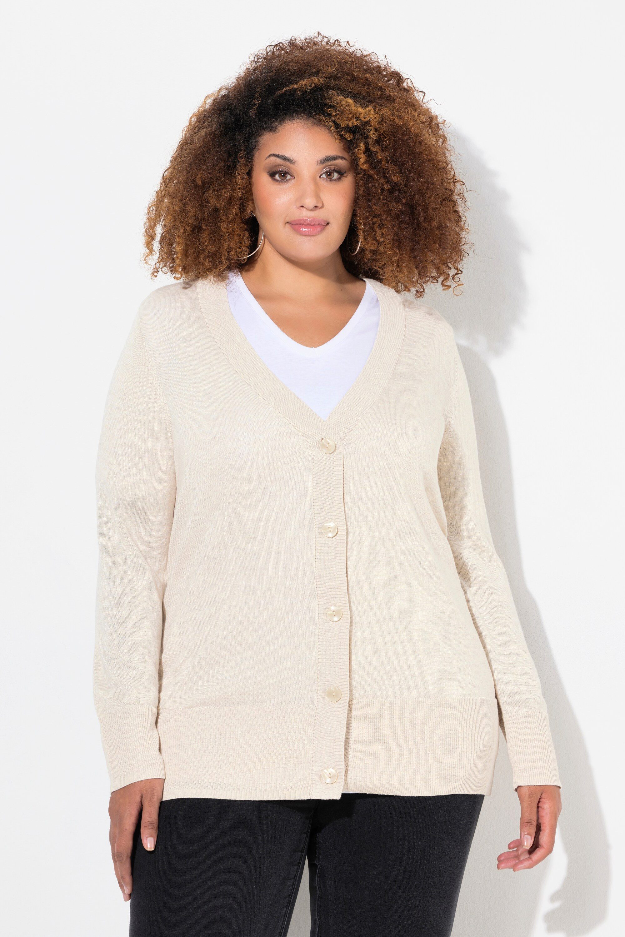 Ulla Popken Strickjacke Strickjacke V-Ausschnitt Knopfleiste Feinstrick Bestseller – Bild 5 von 5
