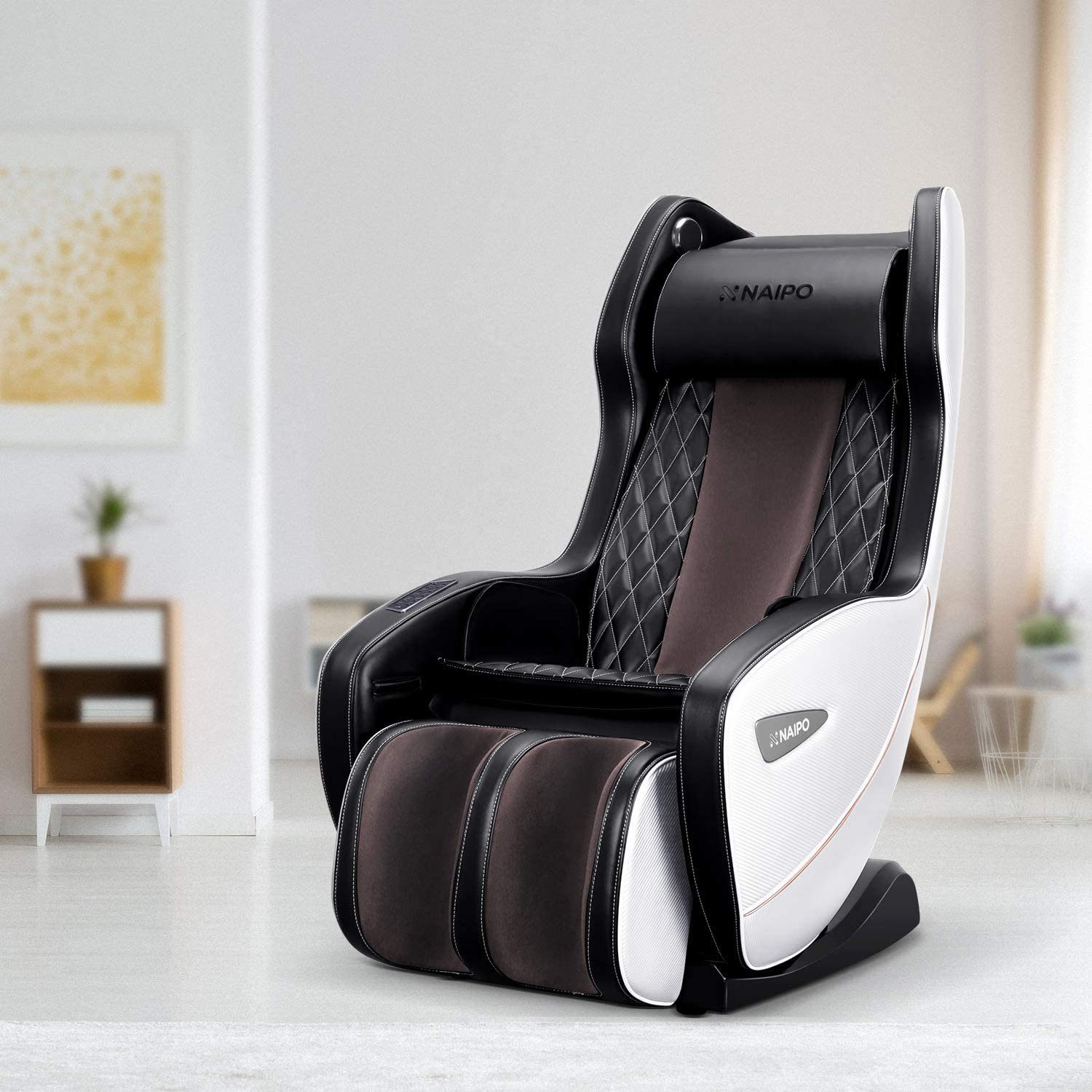 mit NAIPO Beige-Dunkelbraun-Aufbauservice Massagestuhl Platzsparend Massagesessel, Bluetooth, Liegeposition,