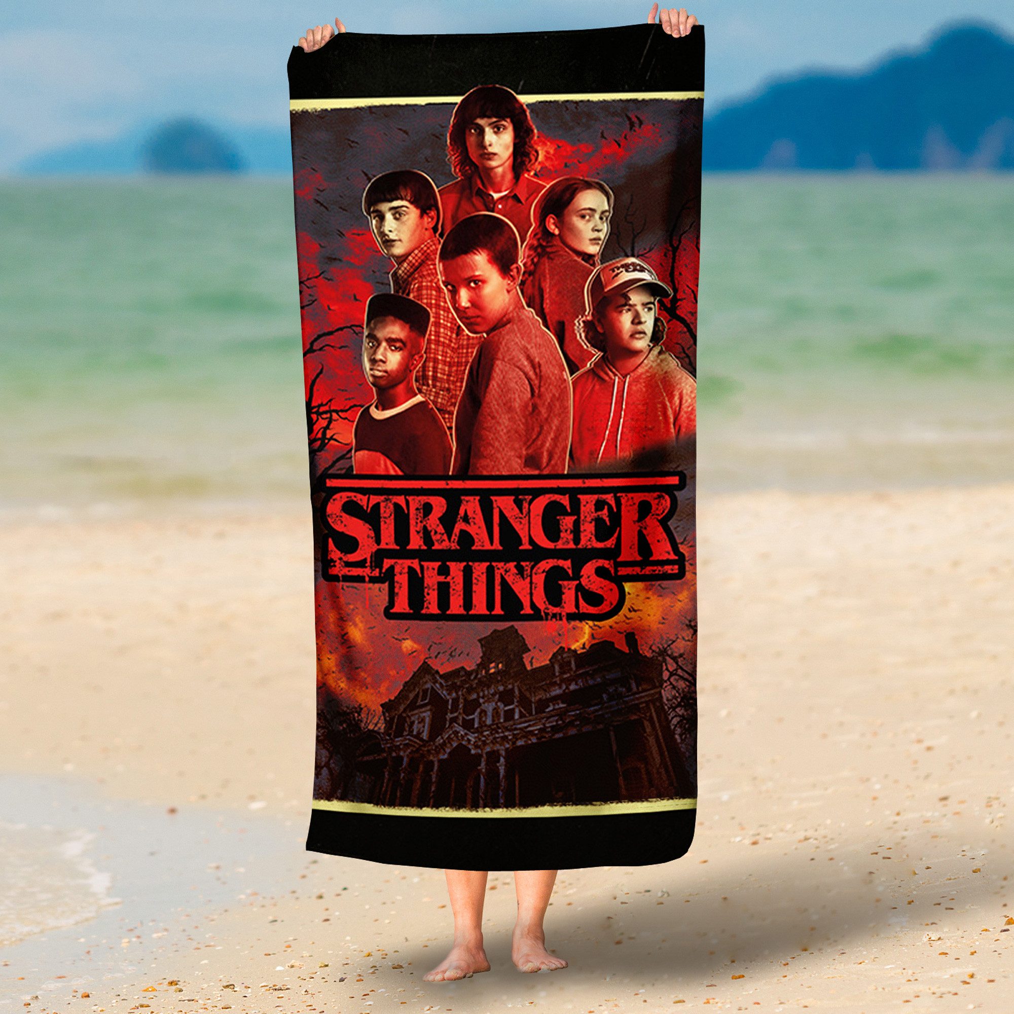 BERONAGE Strandtücher Stranger Things Badetuch Haus der Creels 70x140 cm, 1 günstig online kaufen
