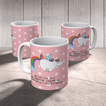 Mr. & Mrs. Panda Kinderbecher Einhorn Pegasus - Rot Pastell - Geschenk, Unicorn, Kunststoffbecher, Kunststoff, Mikrowellenbeständig