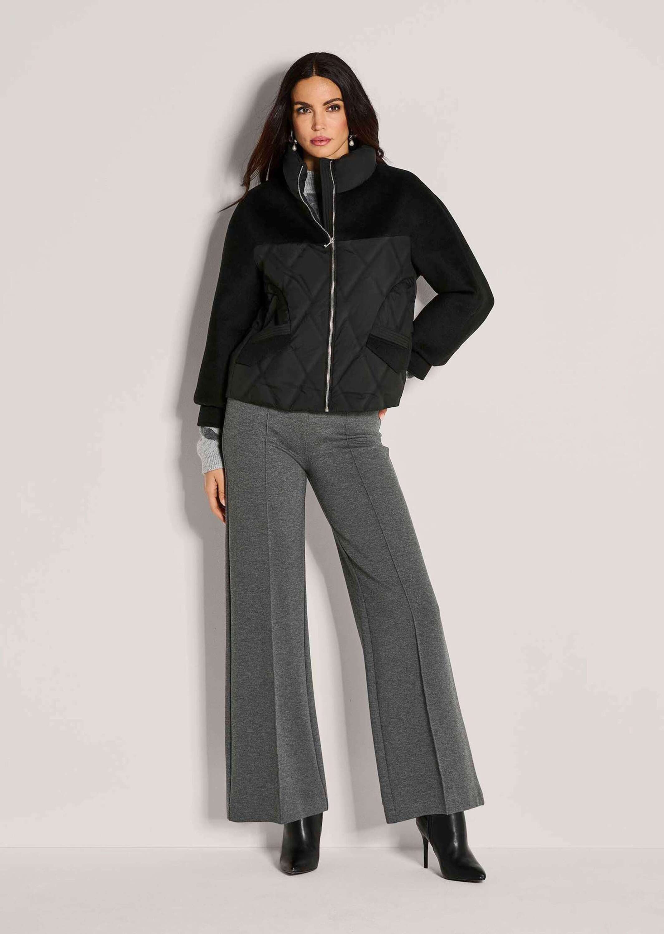 MADELEINE Outdoorjacke Elegante Daunenjacke für kalte Tage Schimmernder Ste günstig online kaufen