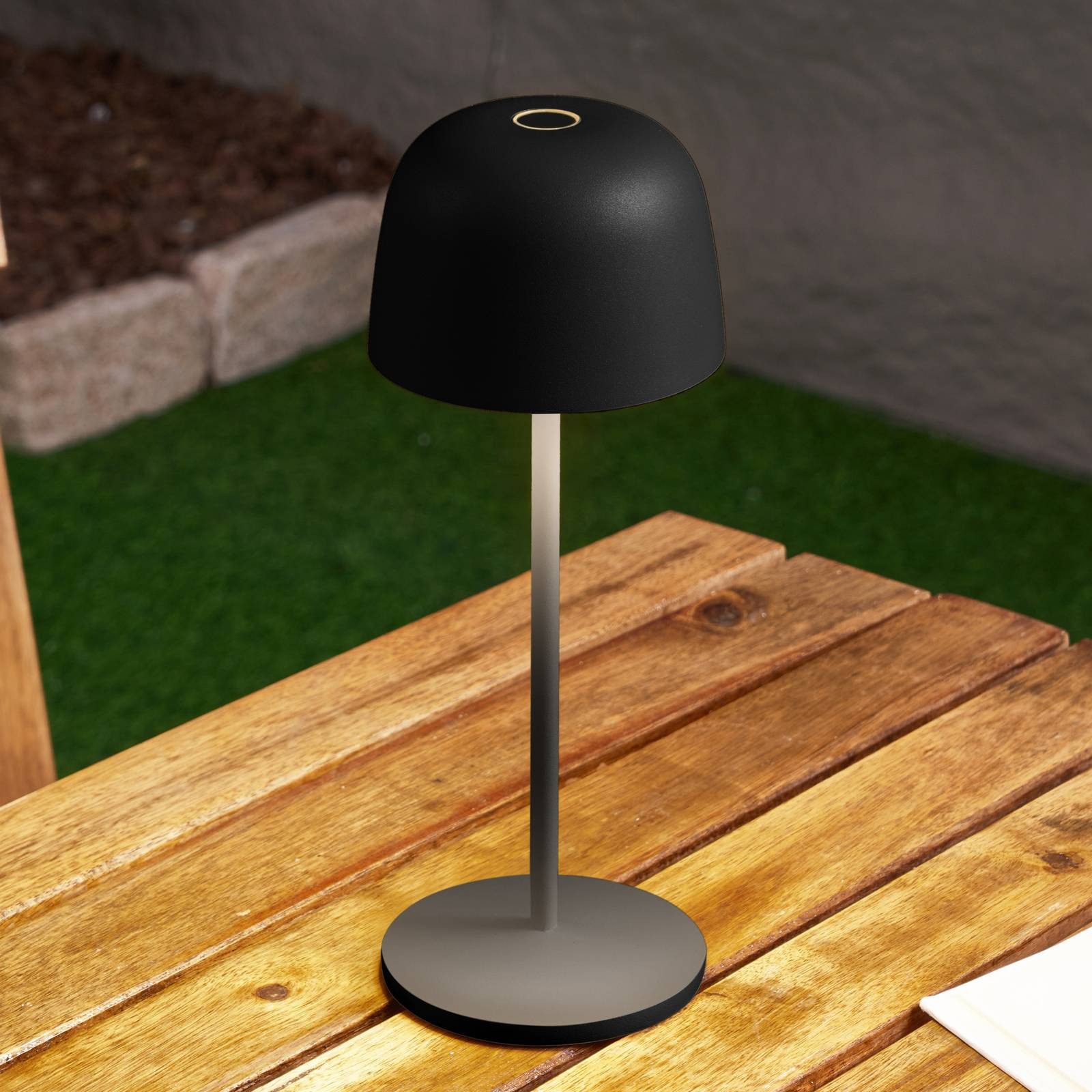 Lindby Außen-Tischleuchte Arietty, LED, Metall, Schwarz warmweiß IP65, 1 x 2,2 W LED, warmweiß