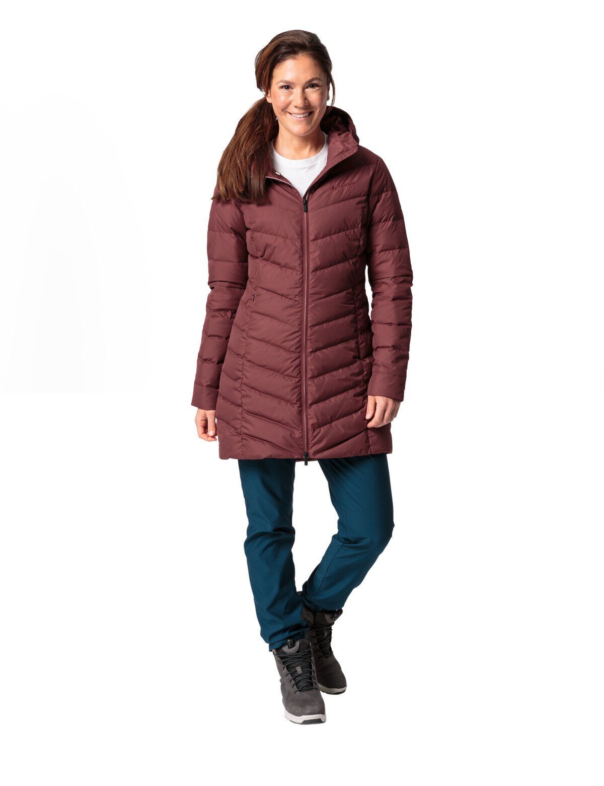 Coat Annecy Women's cherry dark kompensiert Klimaneutral VAUDE (1-St) Outdoorjacke Down