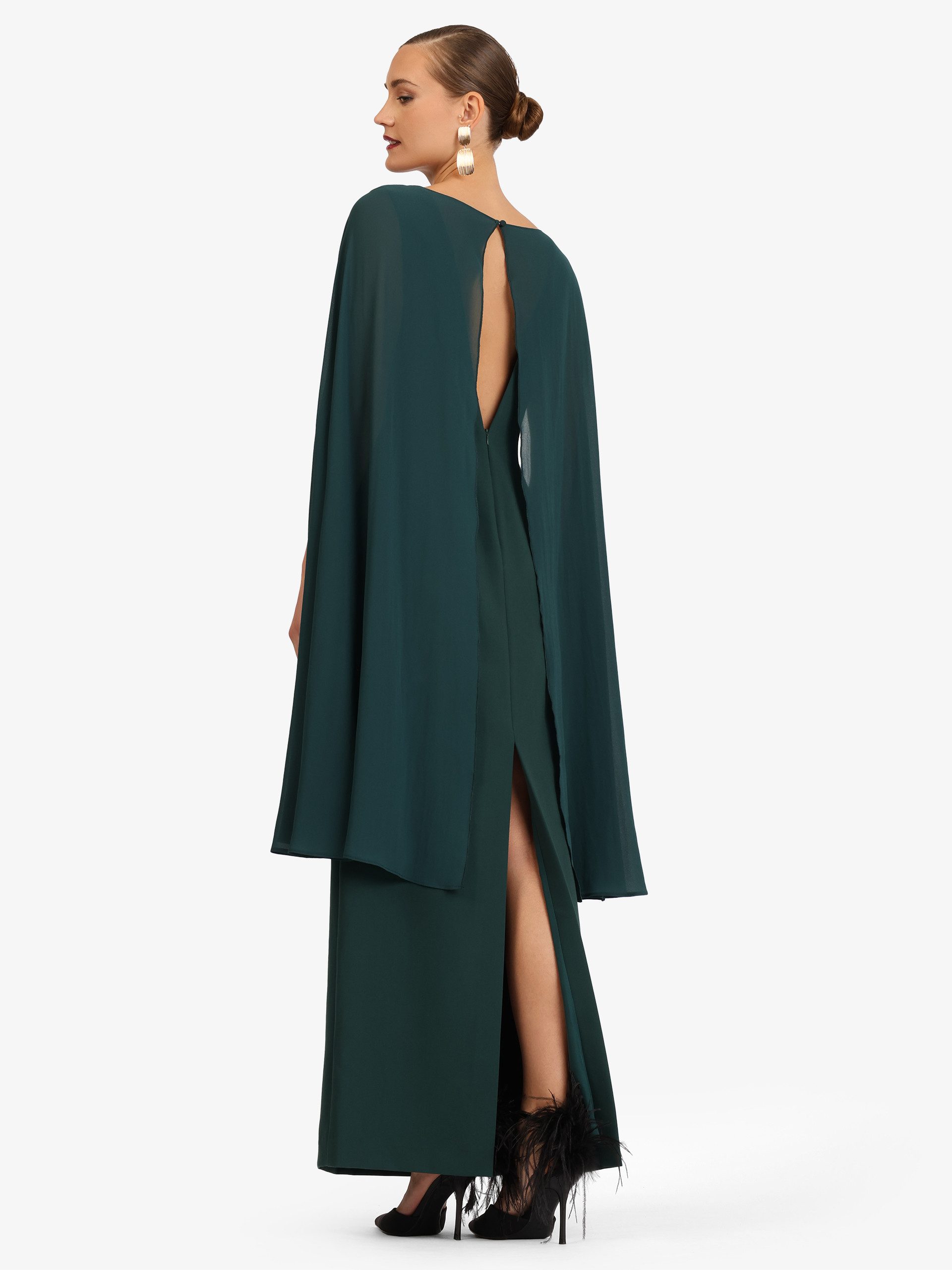 Kraimod Abendkleid mit Cape und Schlitz