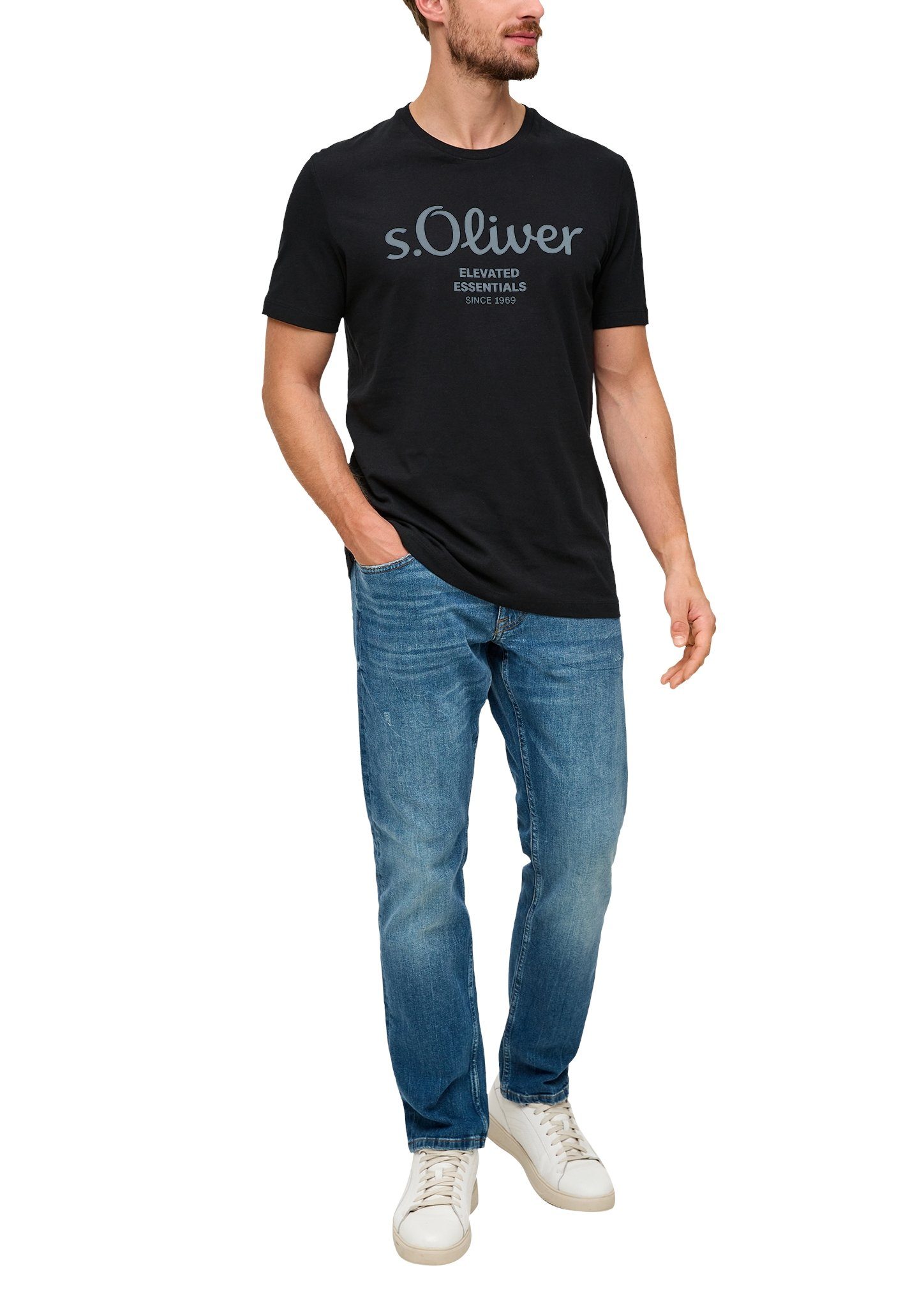 s.Oliver black sportiven im Look T-Shirt