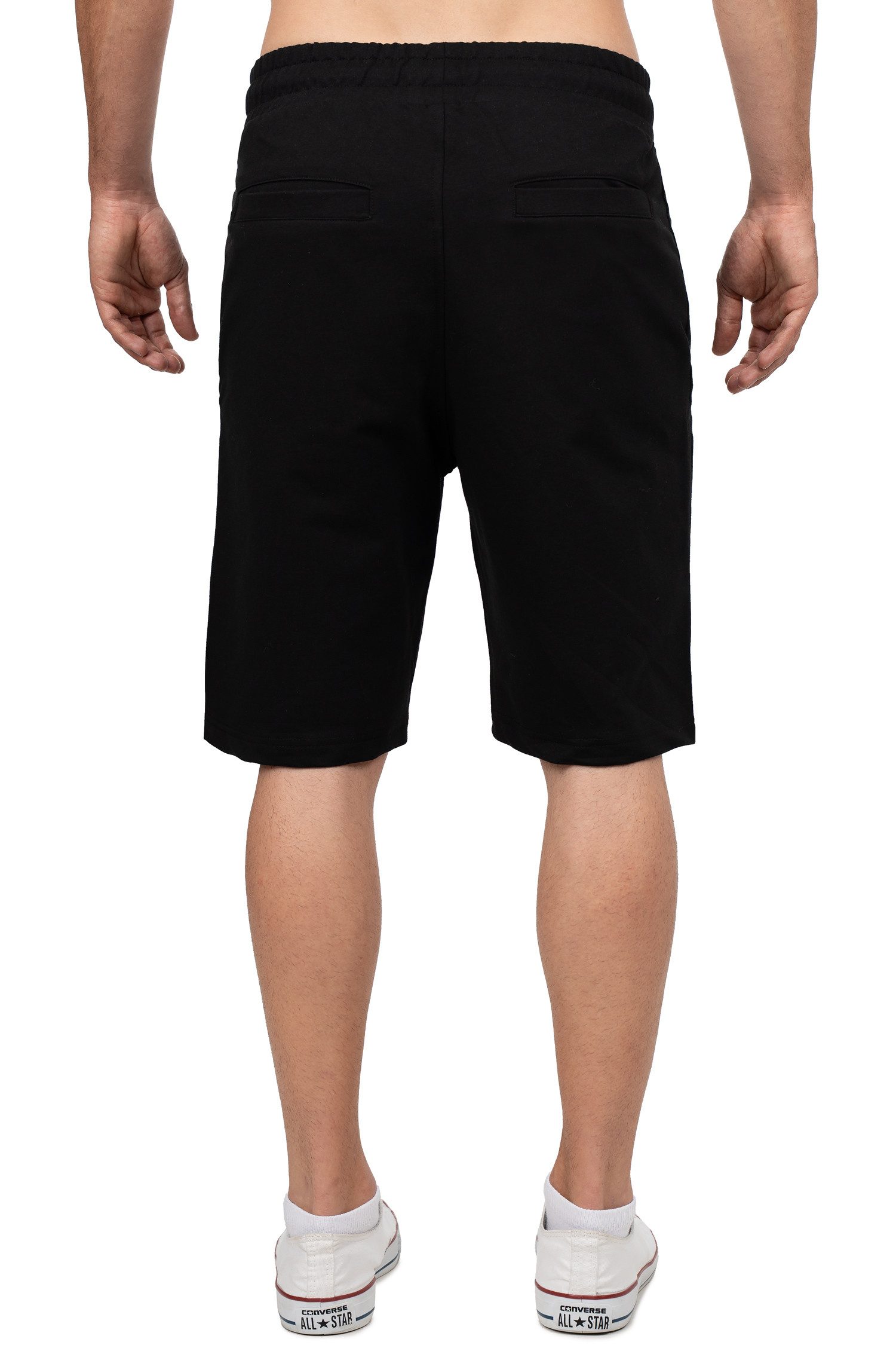 Cipo & Baxx Sweatshorts Herren Regular Fit Kurze Hose Mid Waist BA-CK274 auffälliger Frontprint im Tattoo-Style