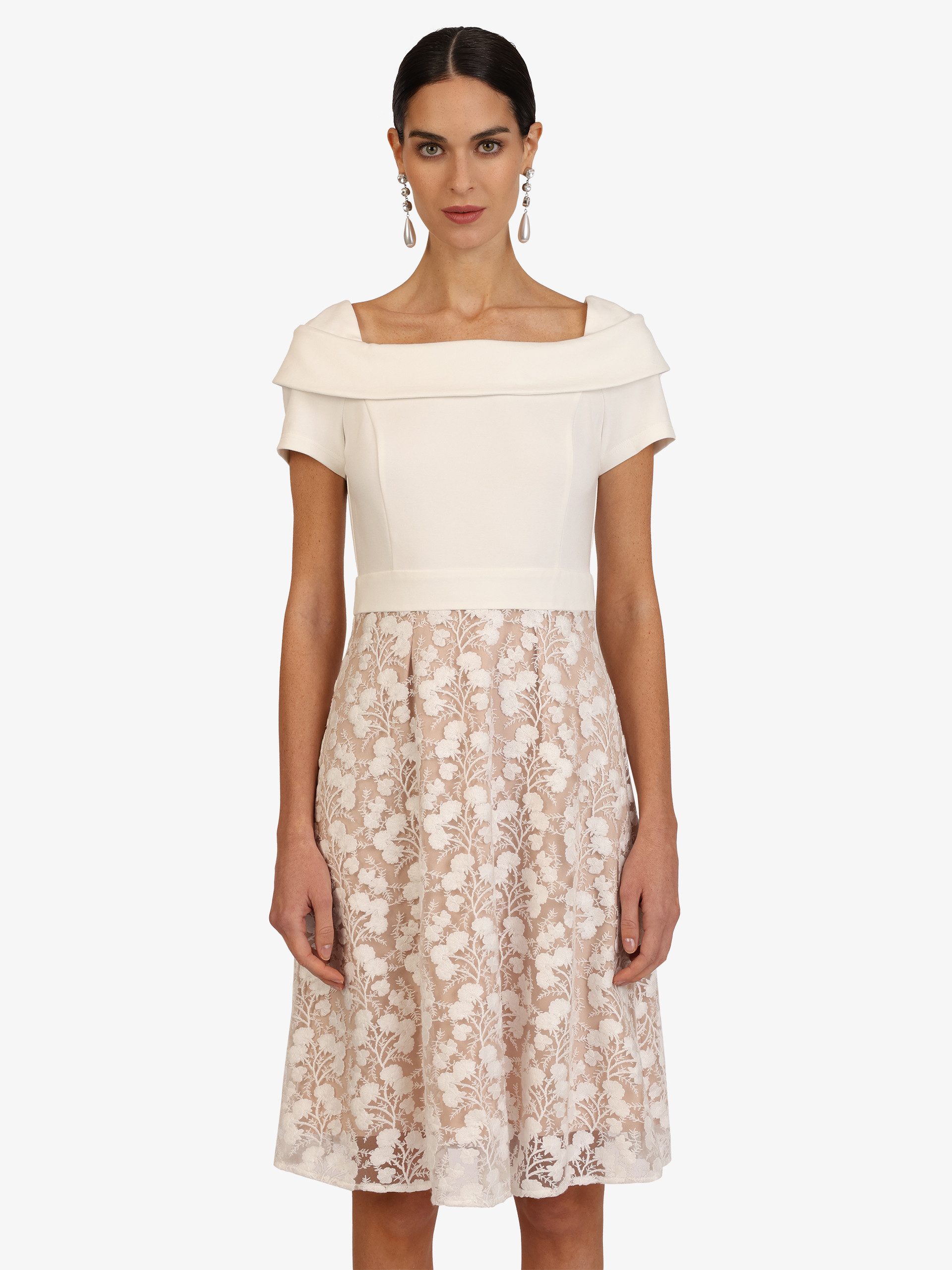 Kraimod Cocktailkleid mit Carmenkragen