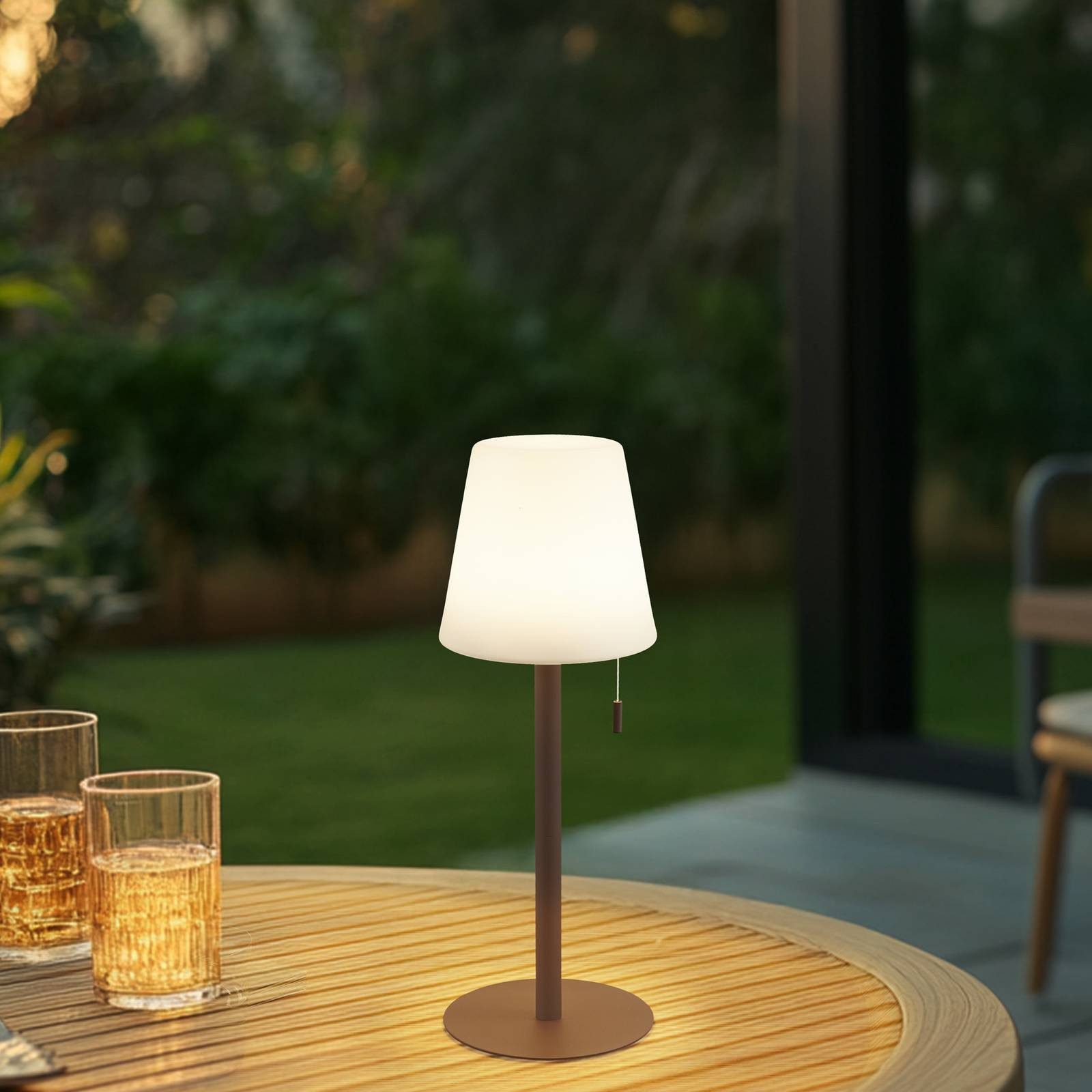Lindby Außen-Tischleuchte Azalea, LED, Metall, Schwarz Farbwechsel warmweiß / tageslicht IP44, LED 5 W gesamt, Farbwechsel warmweiß / tageslicht