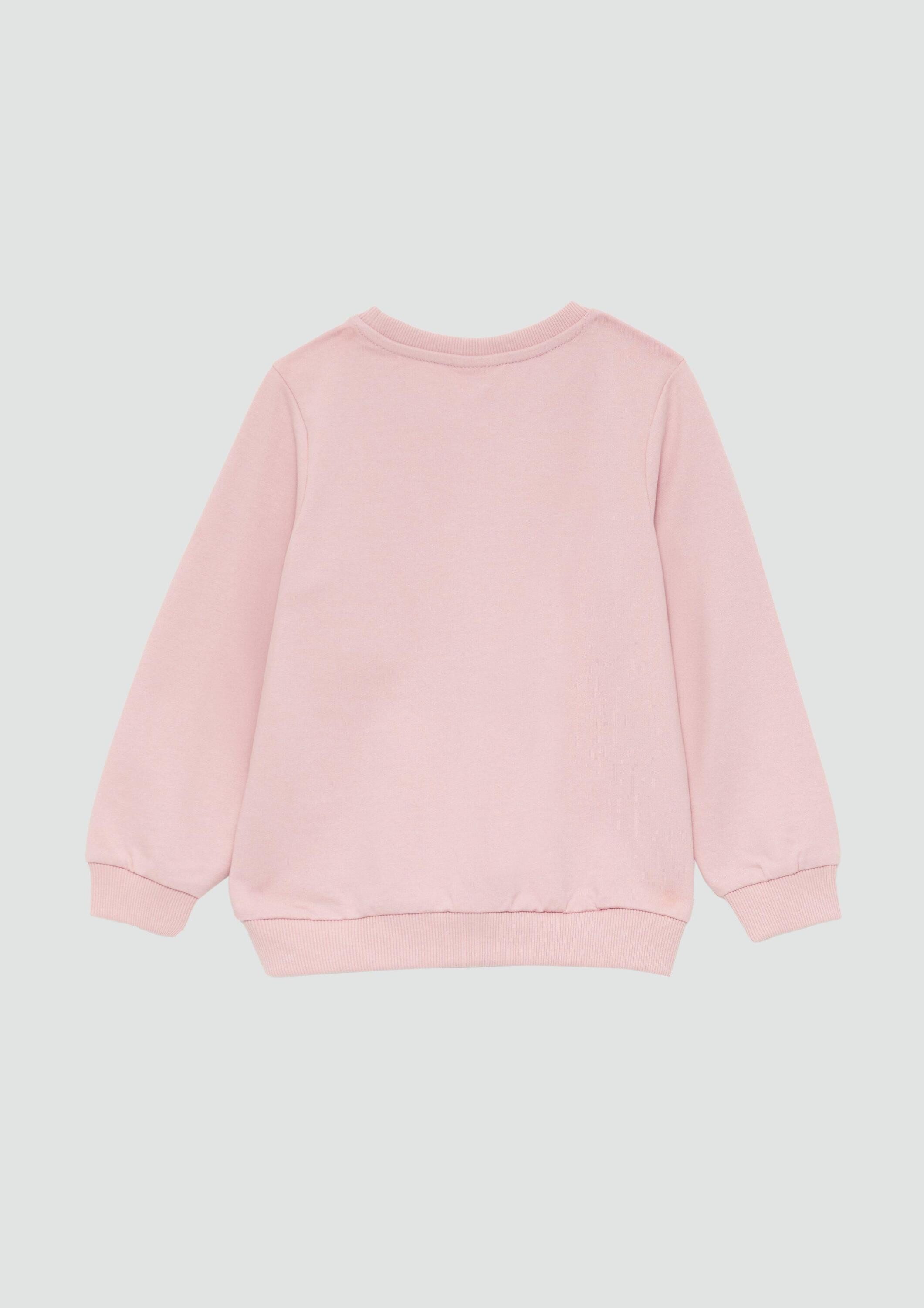 s.Oliver Sweatshirt Sweatshirt Unisex Sweatshirt mit Rippbündchen und kleinem Print-Detail – Bild 2 von 3