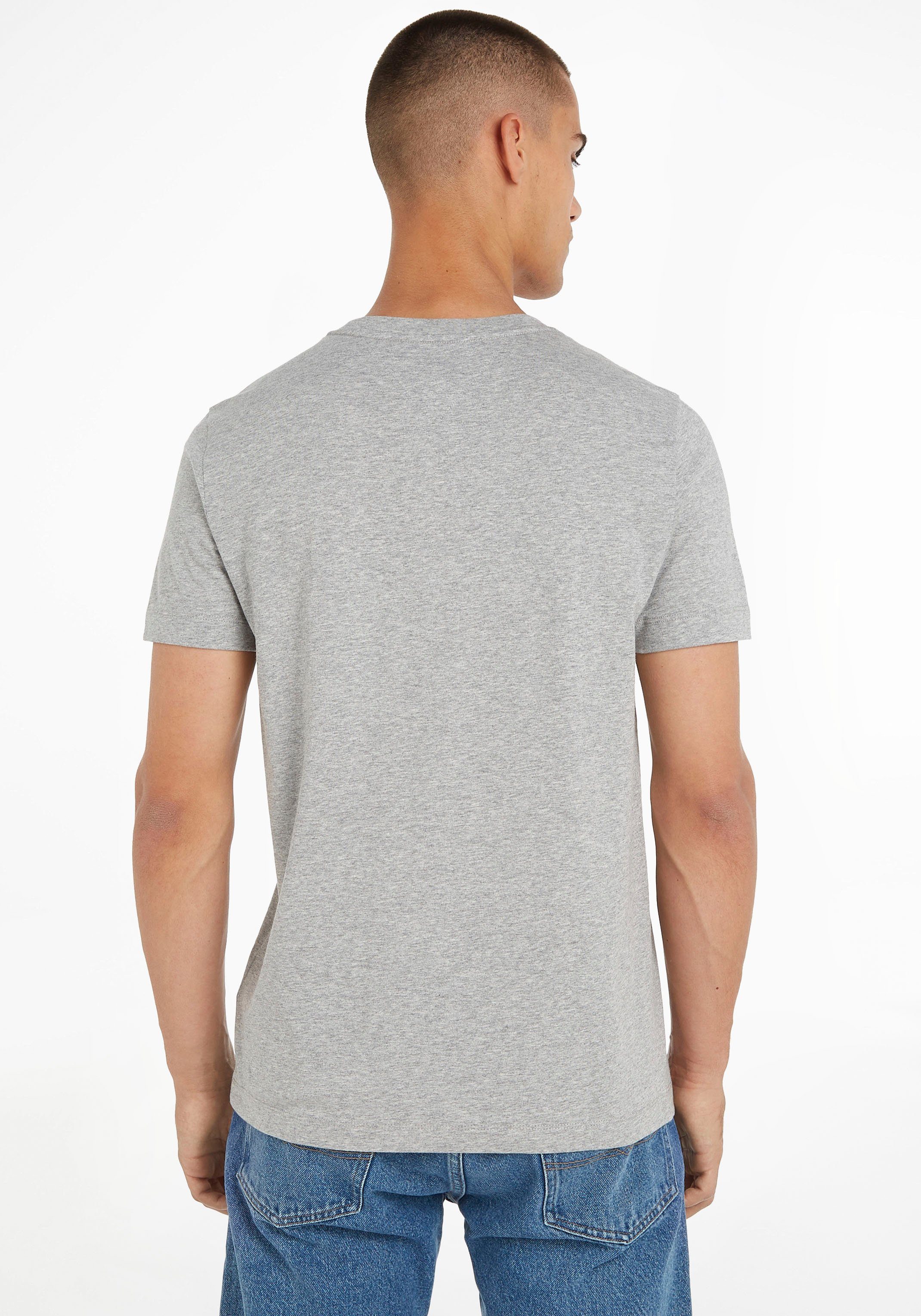 Tommy Hilfiger LOVE am Ärmel TEE CHEST TH-Stickerei Grey Rundhalsshirt Light mit Heather BRAND