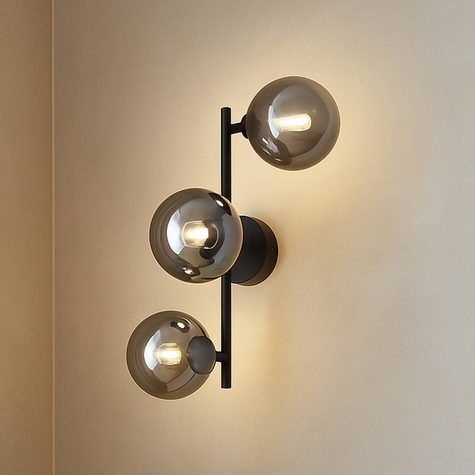 Lindby Wandleuchte Orbelia, Glas Schwarz IP20, 3 x 8 W LED