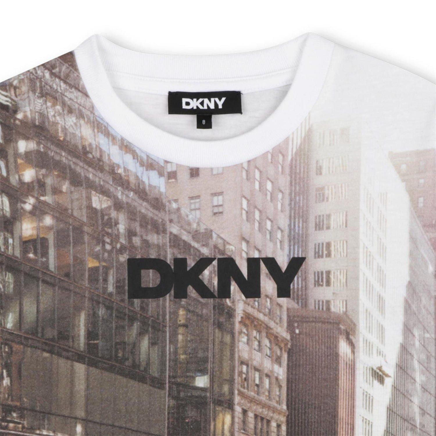 DKNY T-Shirt DKNY Kinder-T-Shirt mit NYC-Taxi-Fotoprint – Weiß