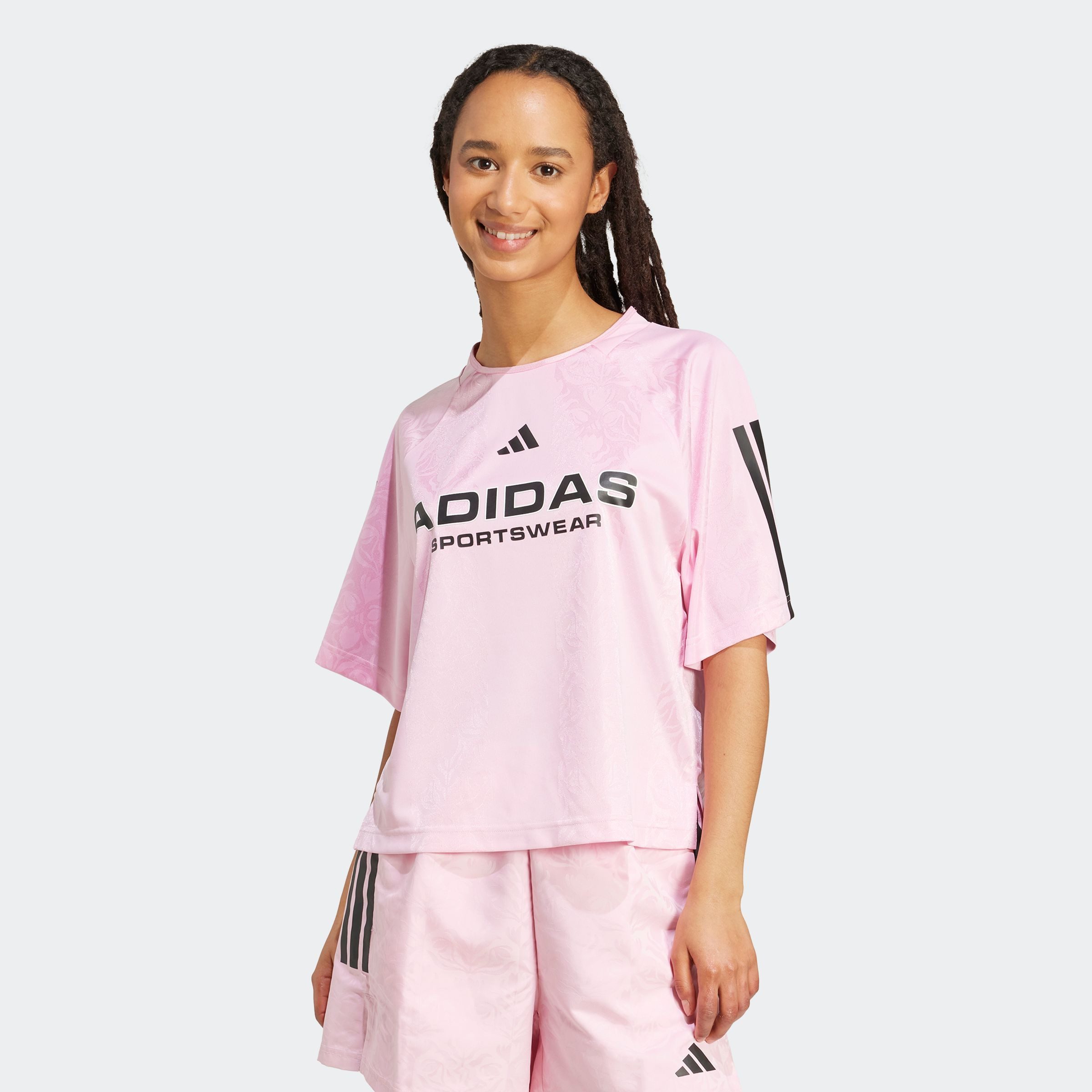 adidas Sportswear T-Shirt W TIRO Q3 TEE sportlicher Stil, Rundhalsausschnitt, aus atmungsaktivem Polyester