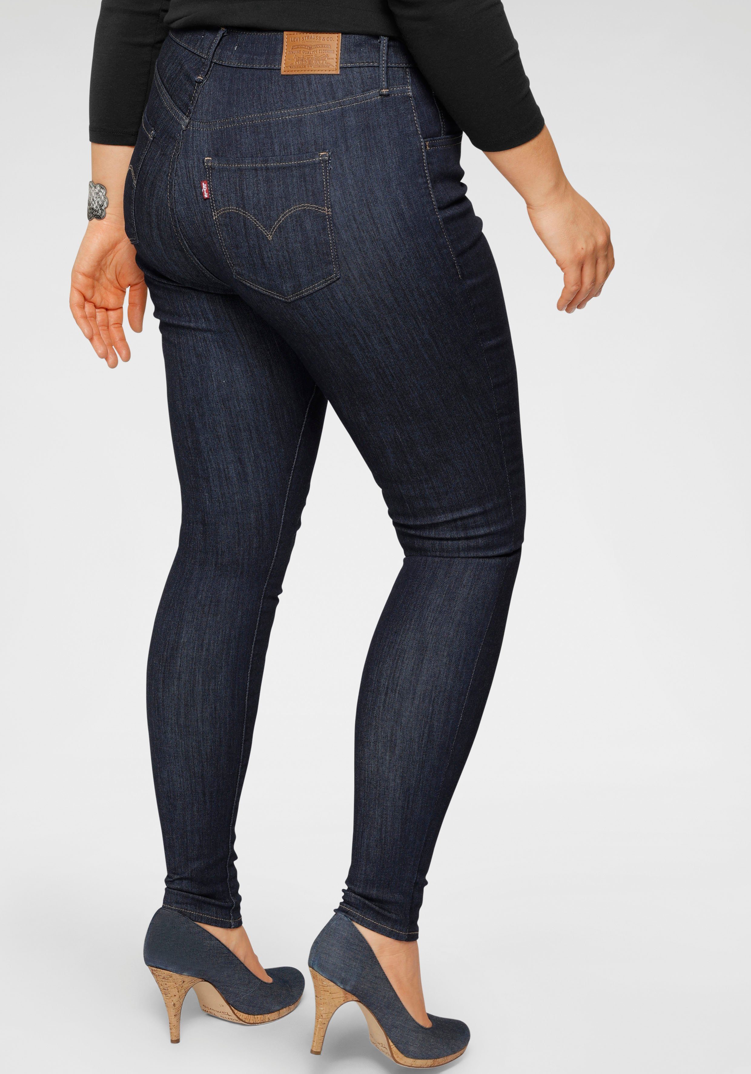 rinsed Leibhöhe Skinny-fit-Jeans hoher mit Plus Levi's® 720 High-Rise