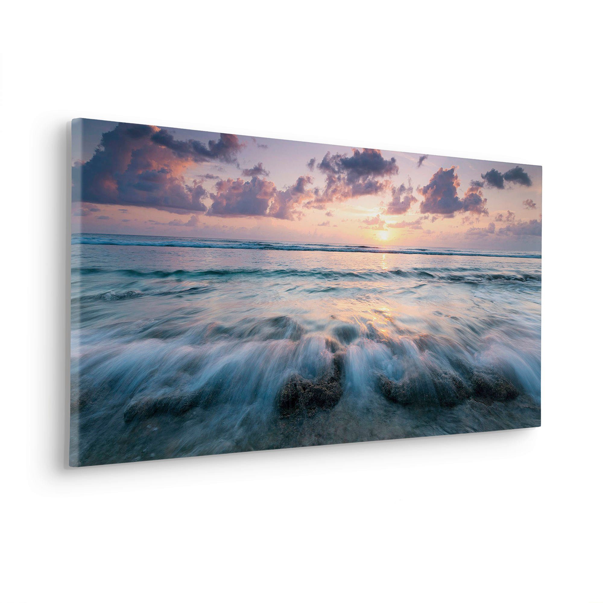 Komar Leinwandbild Broken Waves - Größe 90 x 40 cm, Baum, Berge, Blumen, Blätter, Foto, Jahreszeiten, Landschaft, Meer, Natur, Palmen, Strand (Packung, 1 St), Keilrahmenbild mi Echtholzrahmen