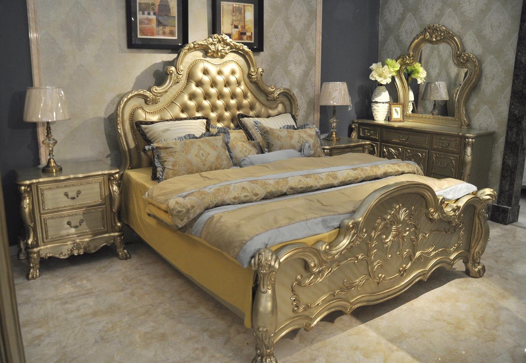 Schlafzimmer-Set Barockes Schlafzimmer Set in Gold mit Bett und Nachttischen
