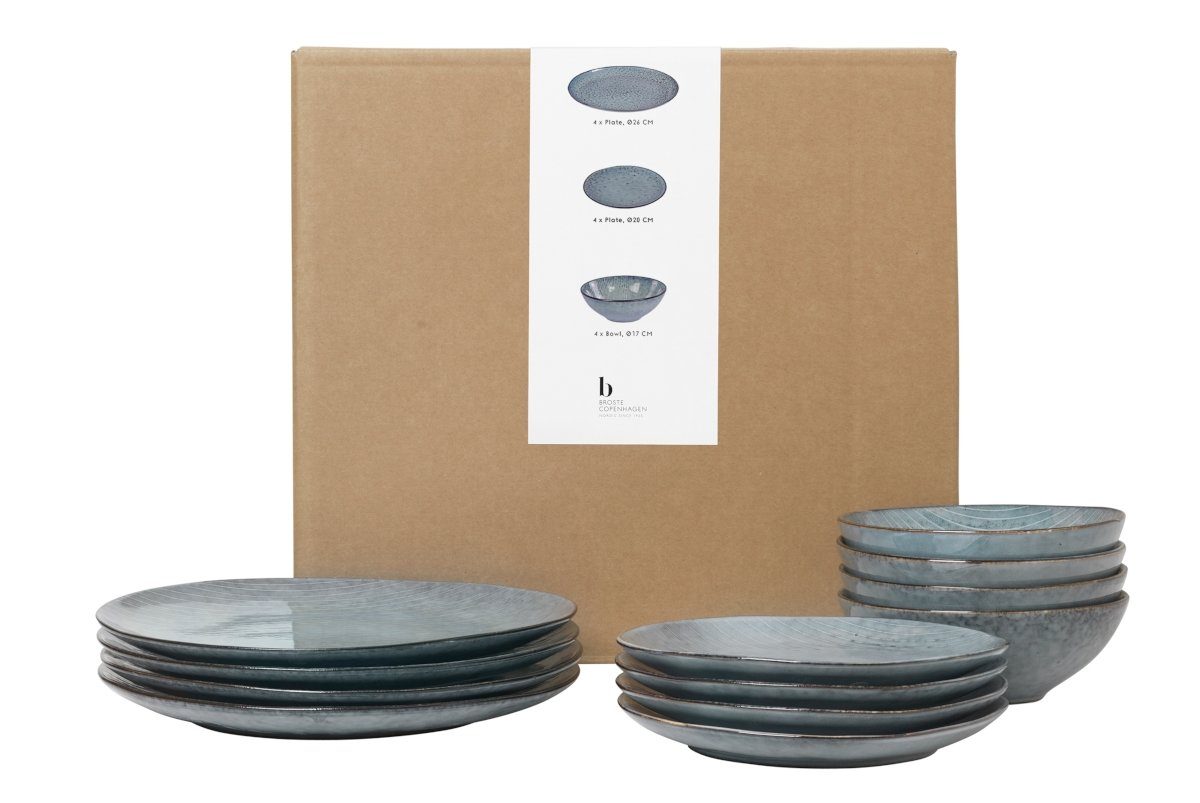 Broste Copenhagen Tafelservice Copenhagen NORDIC SEA Tafelset mit großer Schale 12tlg, Steingut mit reaktiver Glasur, Nordic Sea Geschirsets mittag für vier