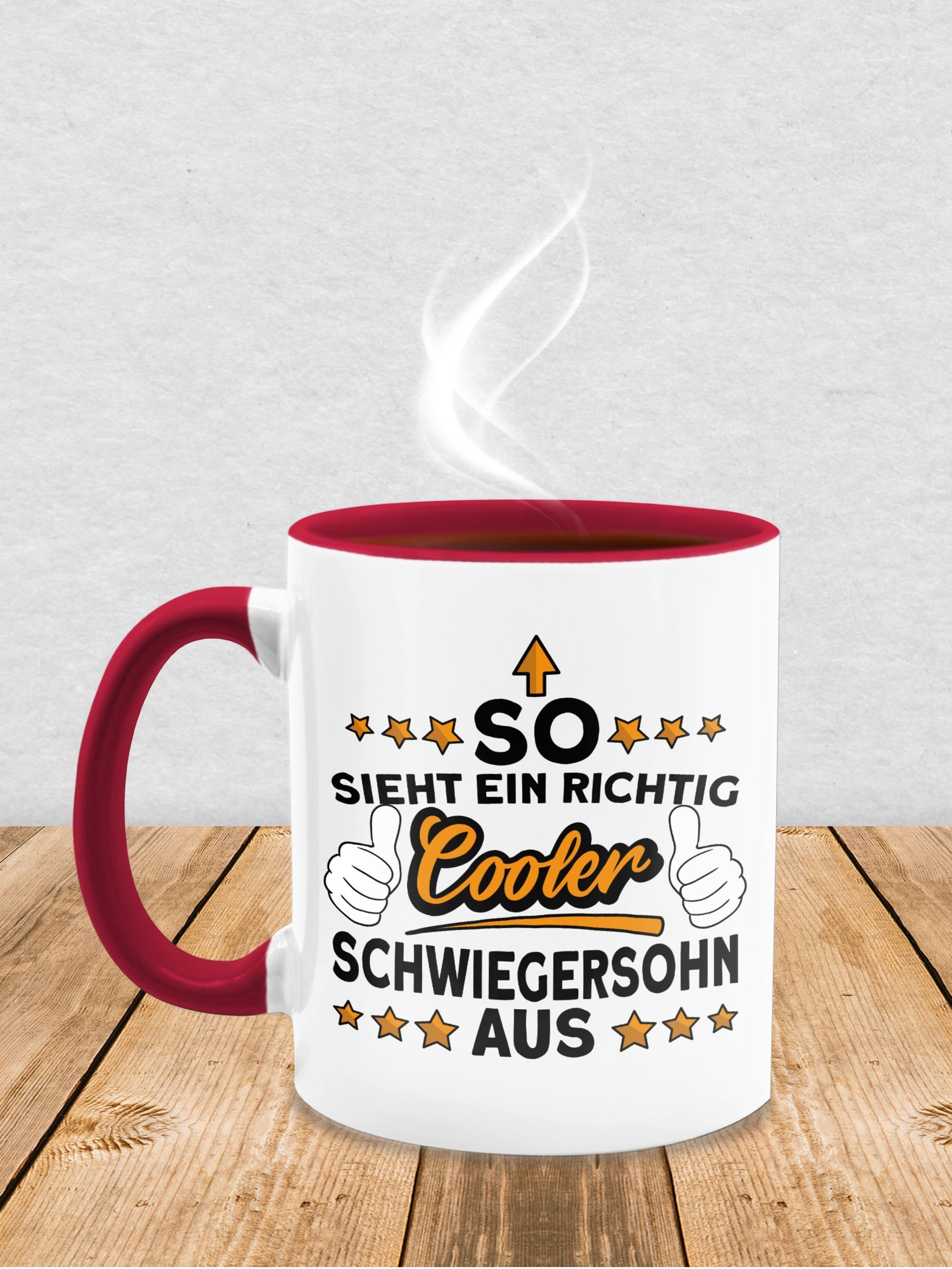 Tasse Schwiegersohn - sieht richtig ein Schwiegersohn cooler Bordeauxrot Shirtracer Keramik, Geschenk, 2 Sprüche aus So Statement