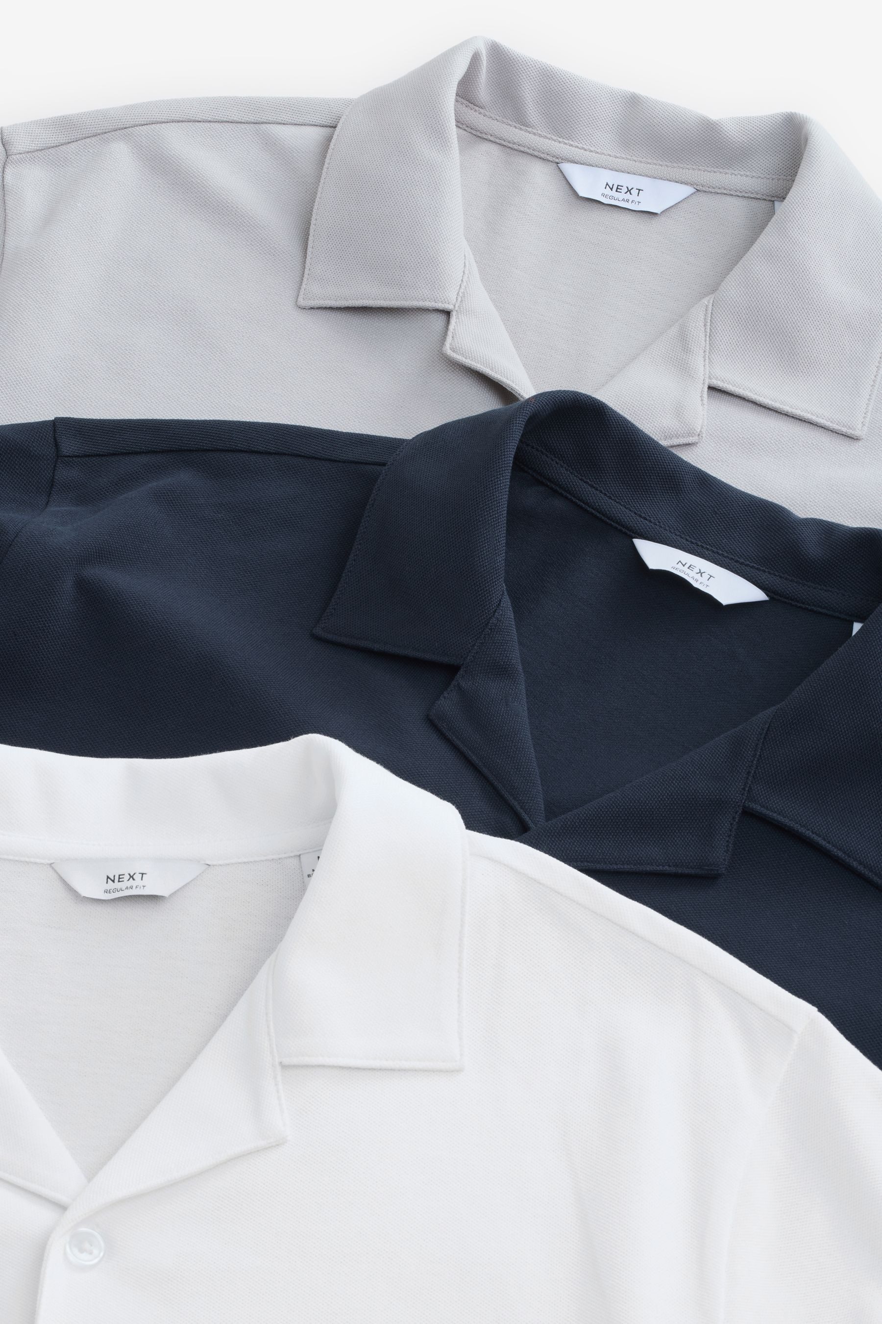 Next Kurzarmhemd Kurzärmelige Piqué-Hemden, 3er-Pack (3-tlg) günstig online kaufen