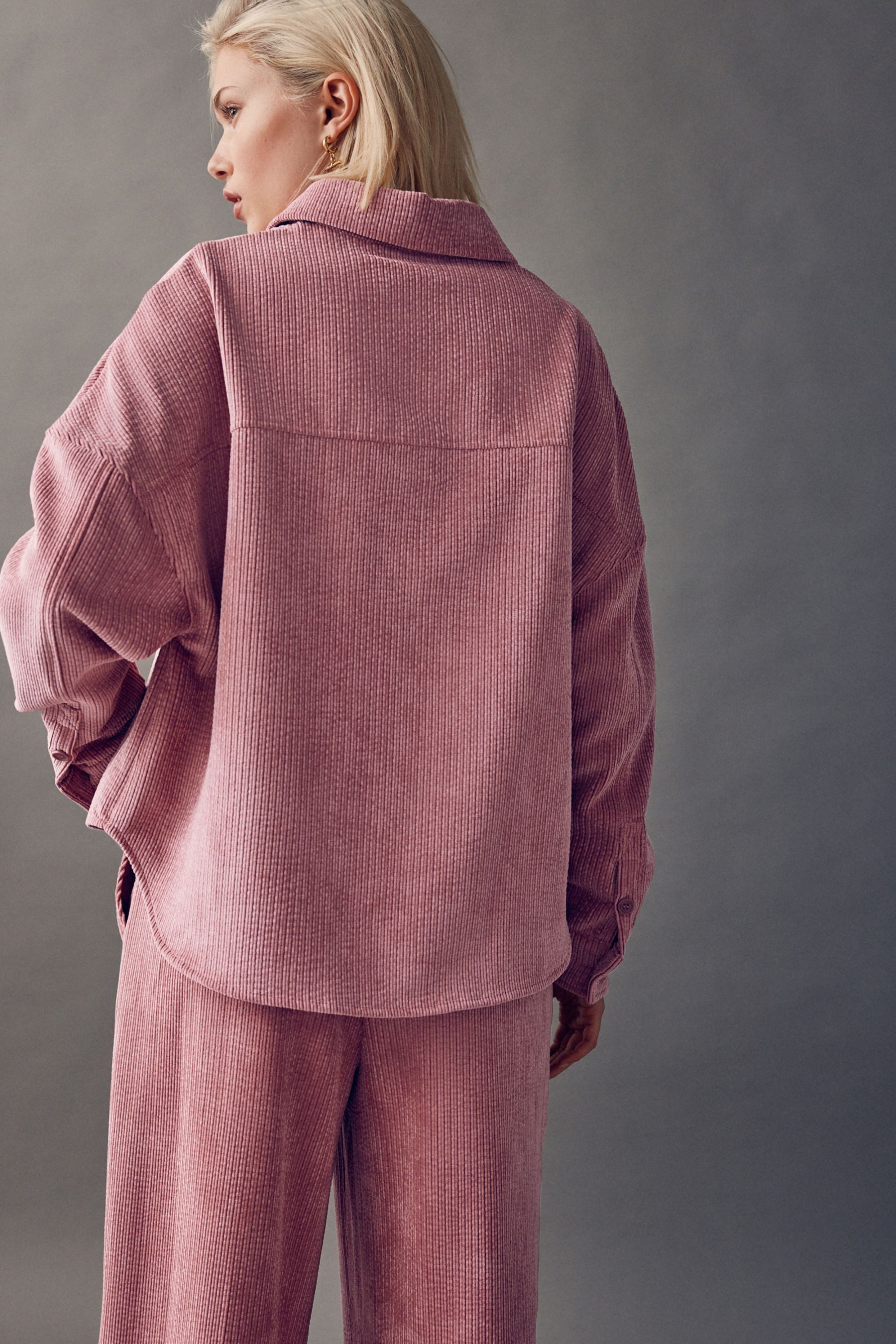 Next Blusenshirt Langarm-Sweatshirt aus Cord mit Druckknopf (1-tlg) günstig online kaufen
