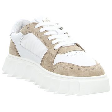 Apple of Eden London 28 Sneaker