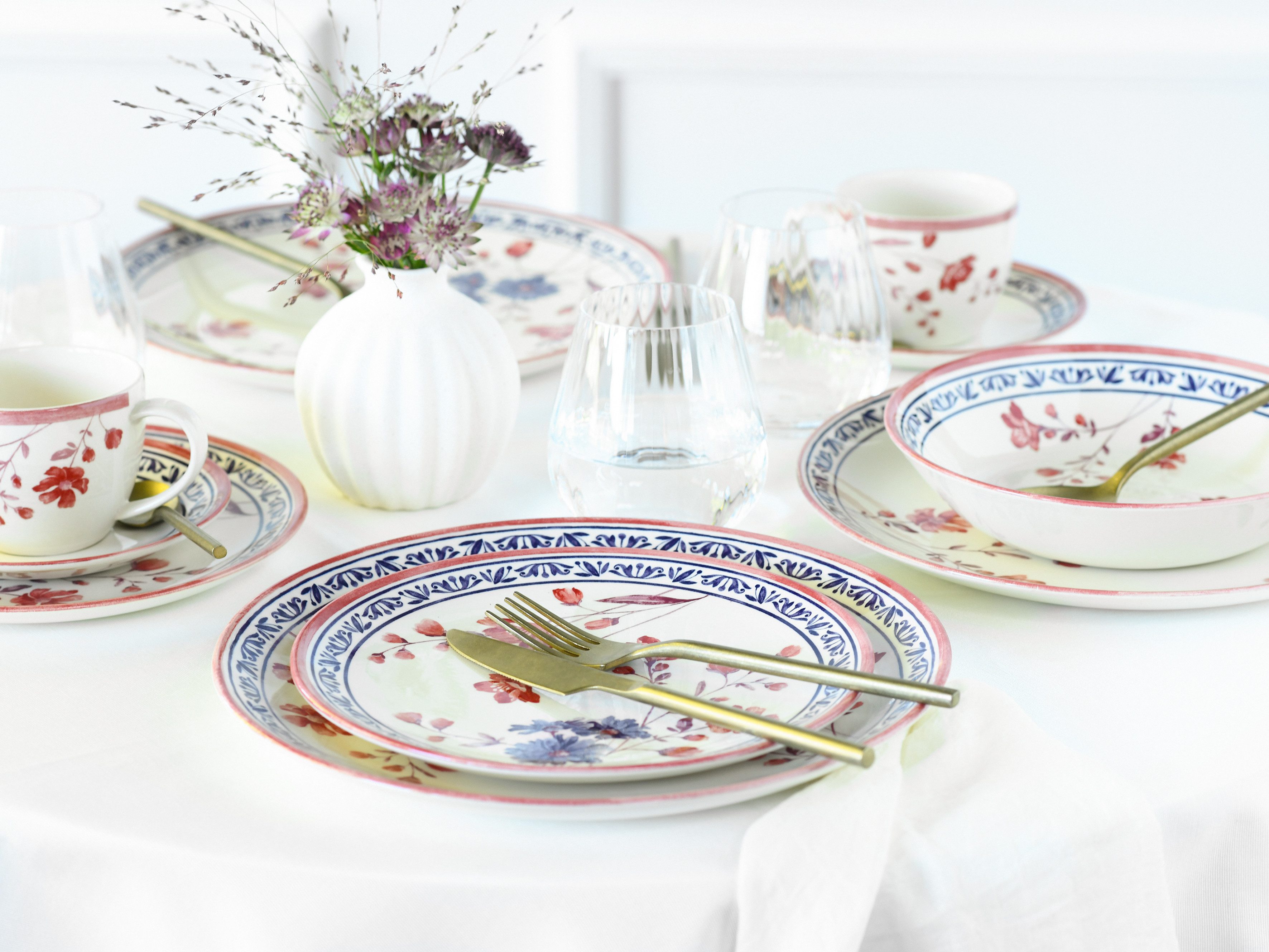 CreaTable Teller-Set Cottage, Tellerset 18-tlg (18-tlg), 6 Personen, Steingut, Blumenmotive