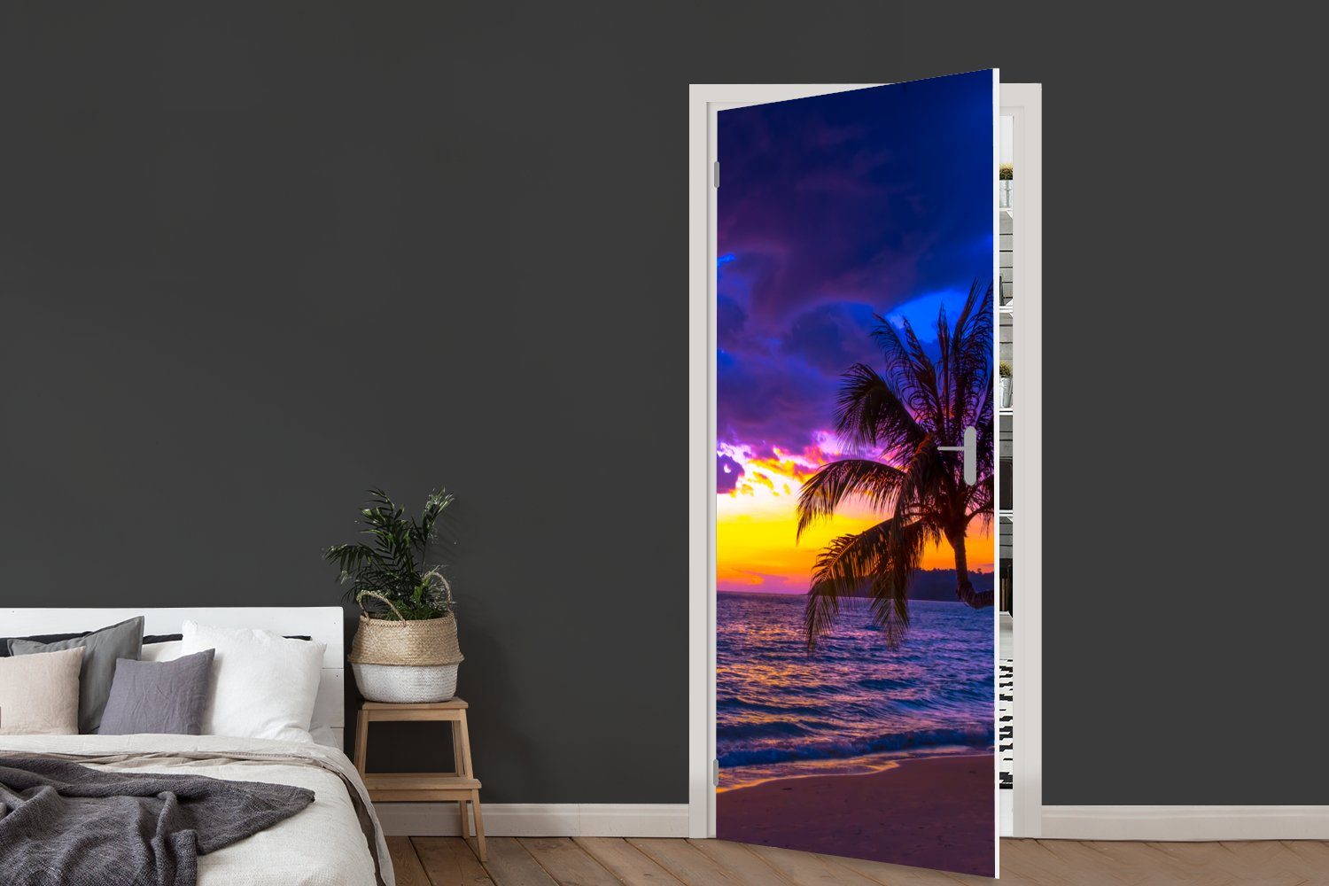 MuchoWow Meer, cm für Sonnenuntergang St), Matt, (1 - bedruckt, Palme Türaufkleber, - 75x205 - Tür, Türtapete Strand Lila - Fototapete