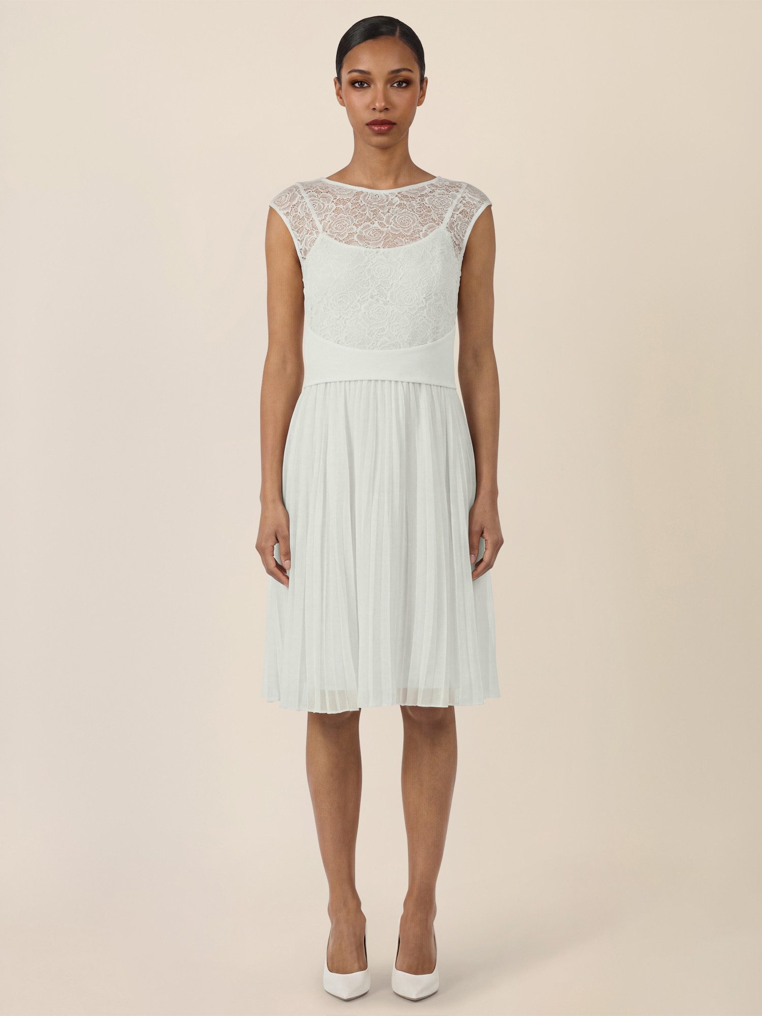 Apart Cocktailkleid mit Plisseerock