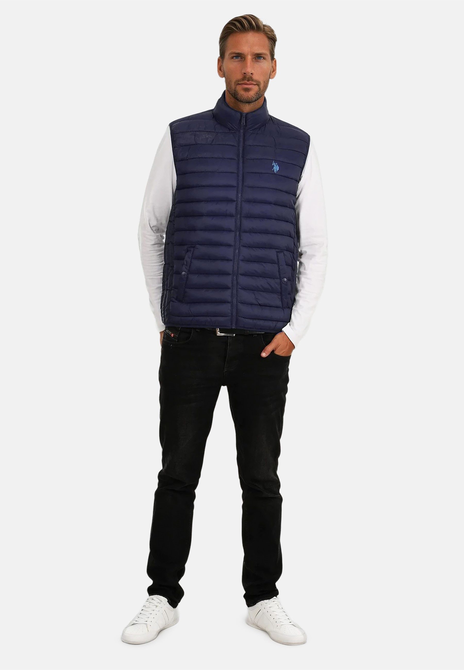 U.S. Polo Assn. Steppweste USMattheew – Herren Weste mit klassischer Steppung Leichte, angenehm wärmende Steppweste mit dezentem Logo-Detail