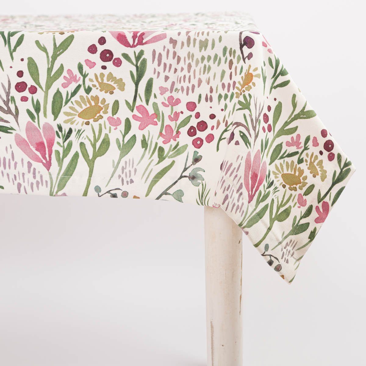 SCHÖNER LEBEN. Tischdecke Tischdecke Aquarell Blumen weiß rosa grün in versch. Größen, handmade