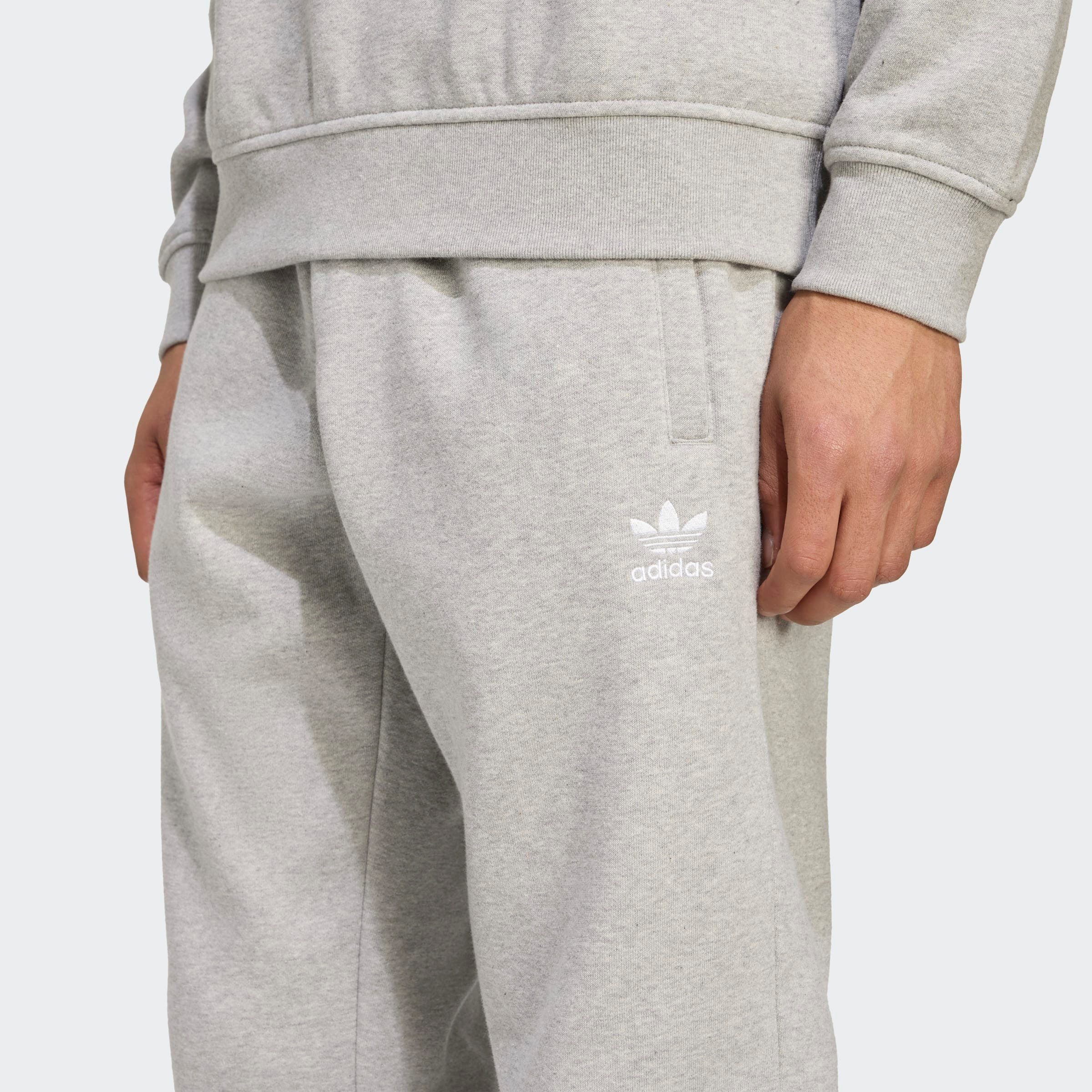 adidas Originals Sporthose TREFOIL ESSENTIALS schmale Passform, mit flauschiger Innenseite, mit Rippbündchen