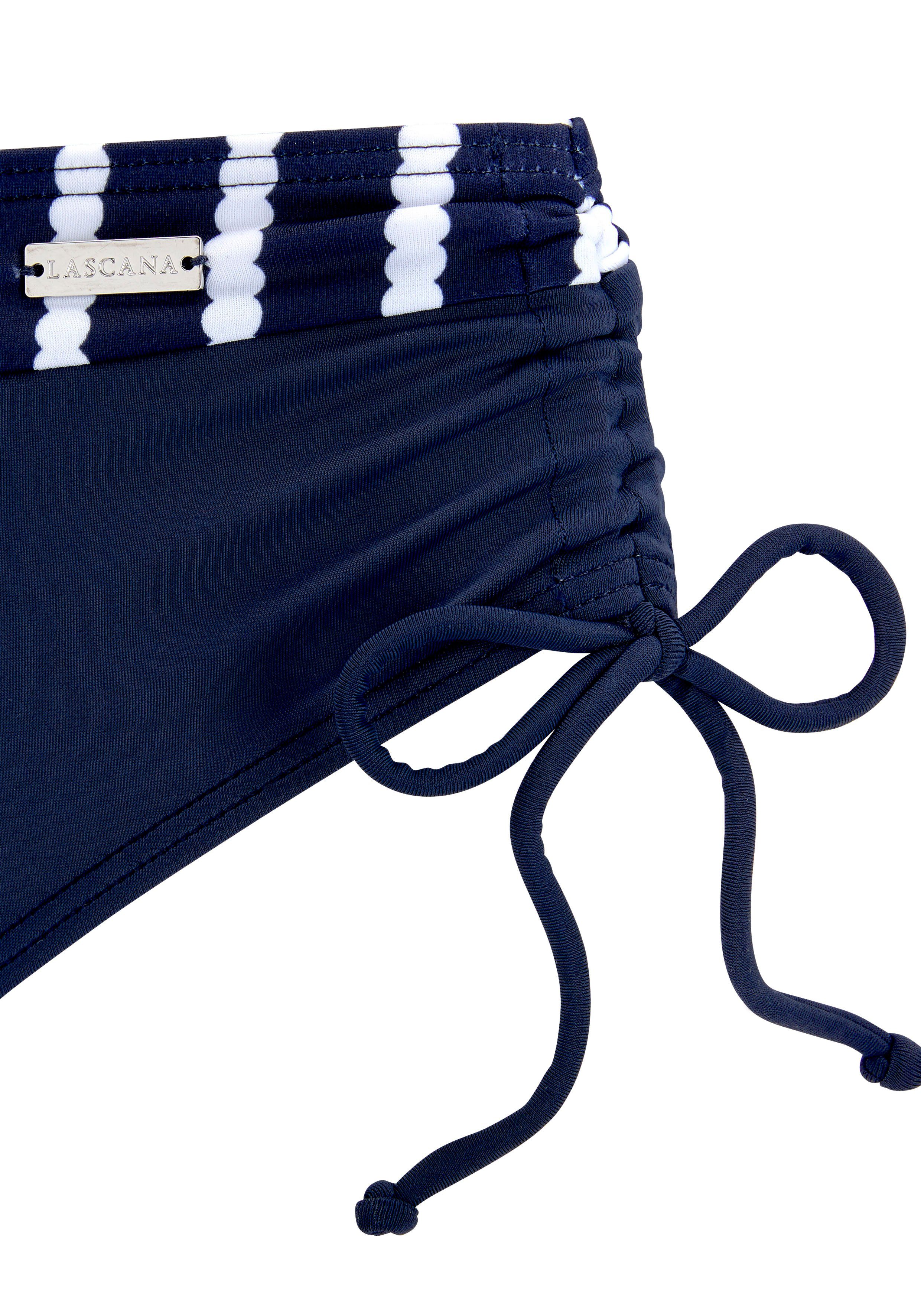 LASCANA Bügel-Bikini mit höherer geschnittener Bikini-Hose – Bild 4 von 5