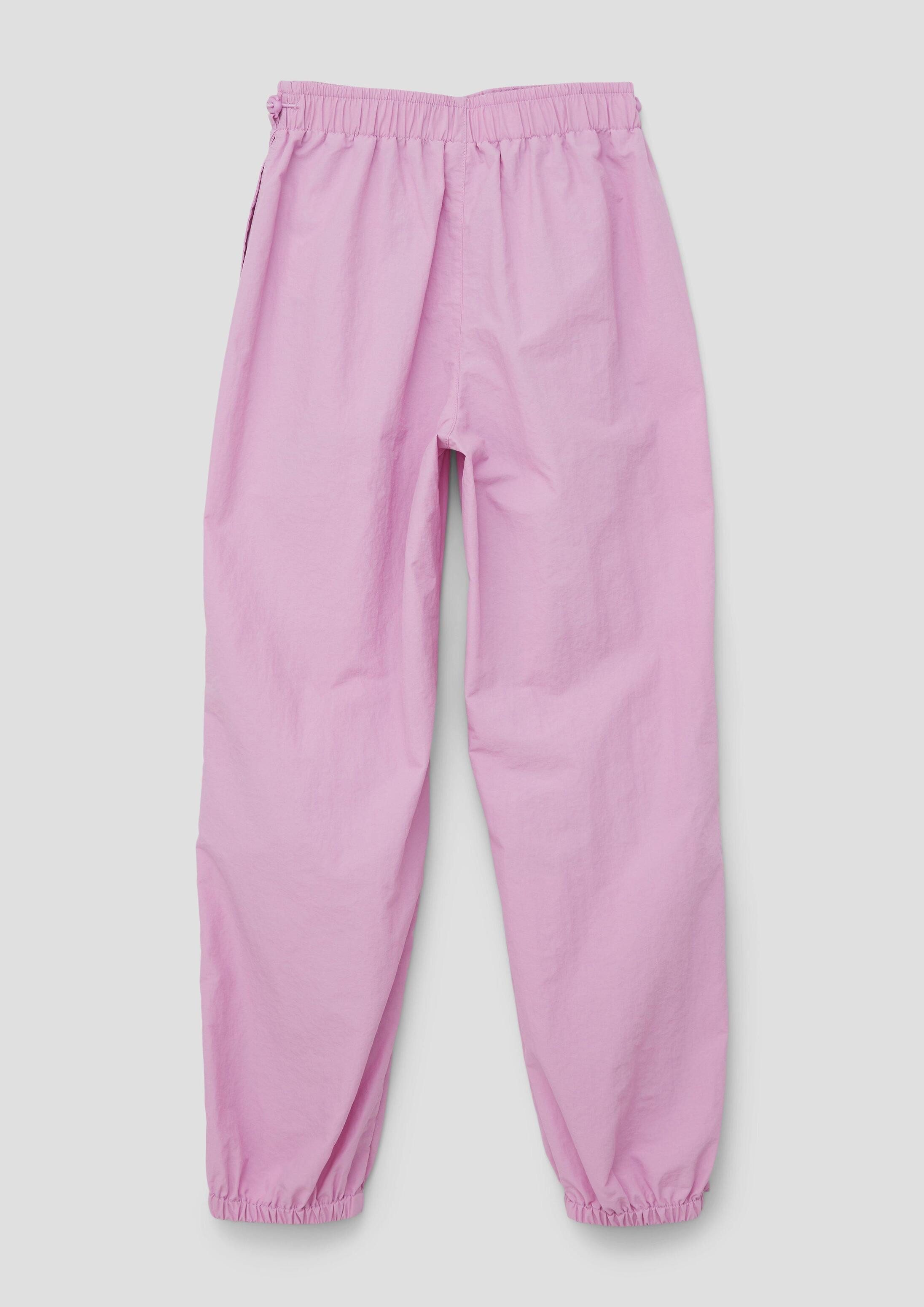 s.Oliver Chinos Hose Parachute Hose mit Gummizug – Bild 2 von 4