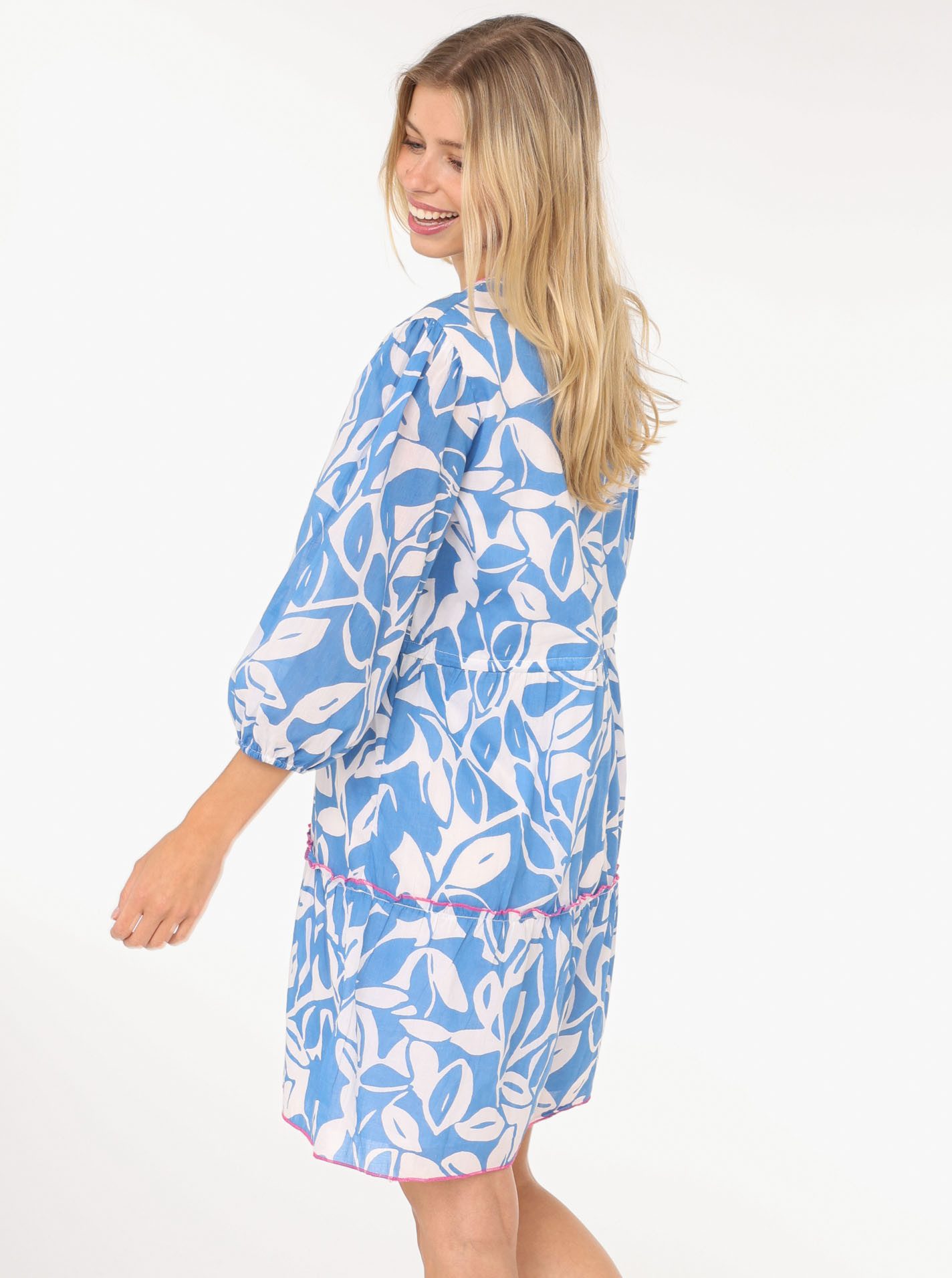 Zwillingsherz Sommerkleid "Blätter Zweifarbig" mit Tasseln und kontrastfarbigen Details