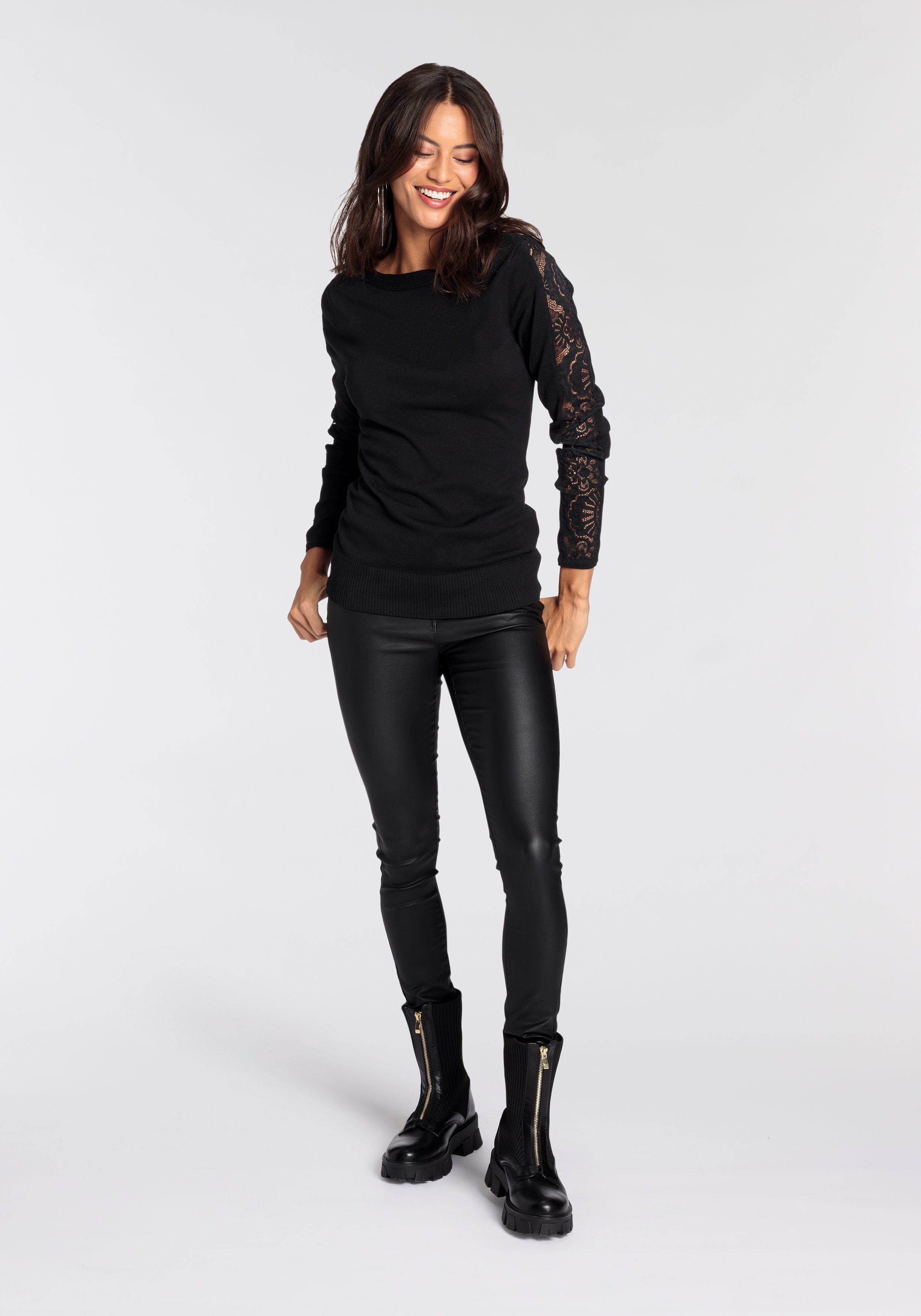 Melrose Strickpullover mit U-Boot Ausschnitt und Spitzenärmeln