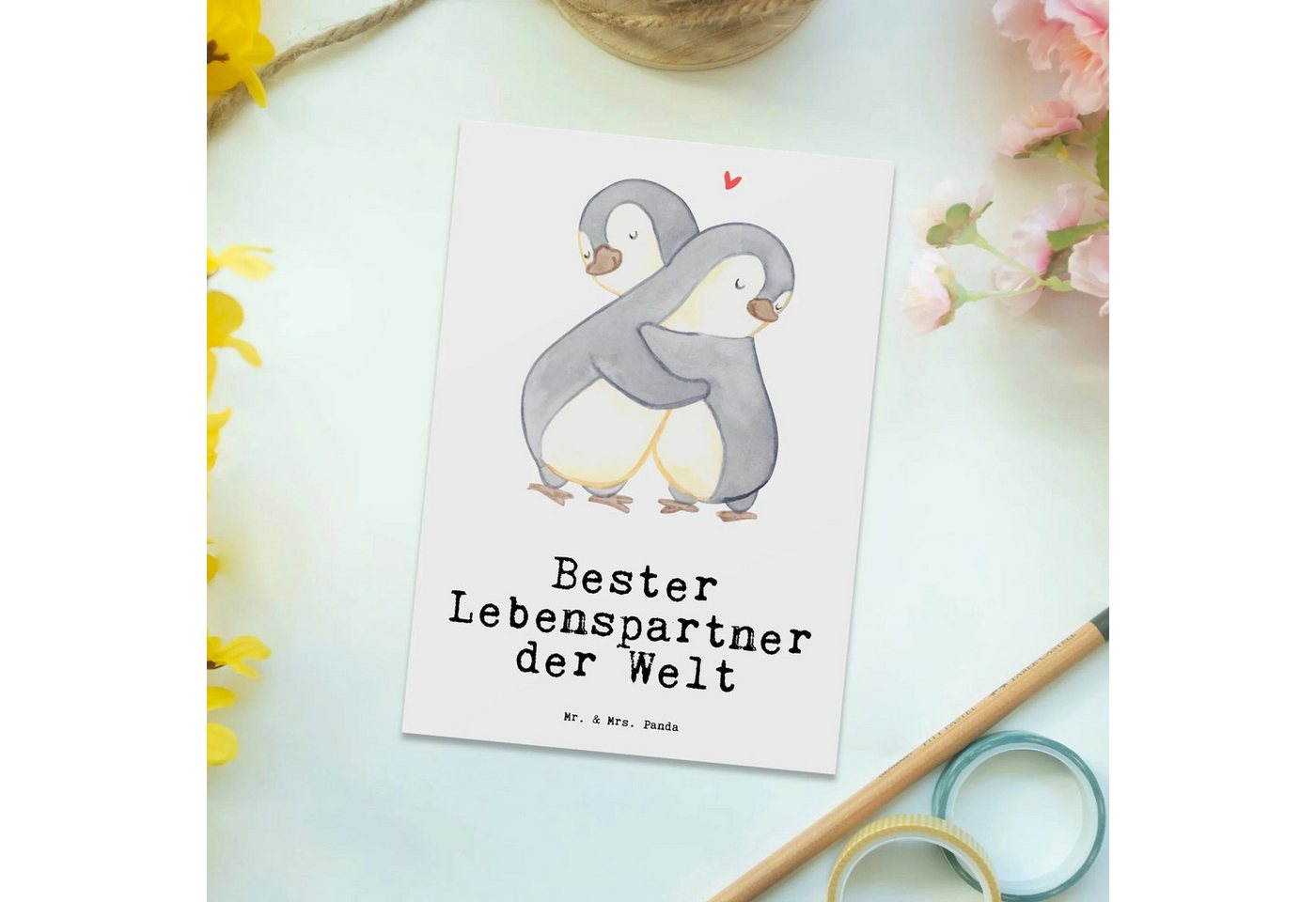 Thumbnail - Mr. & Mrs. Panda Postkarte Pinguin Bester Lebenspartner der Welt - Weiß - Geschenk, Grußkarte, A, Charmante Designs
