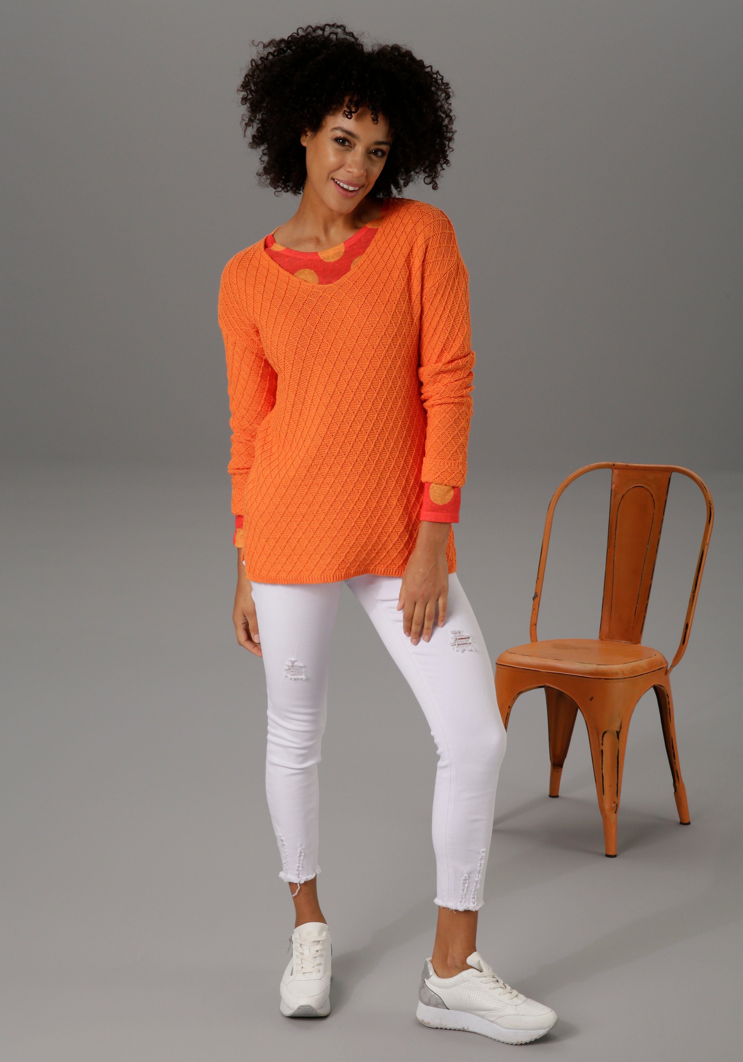 Aniston CASUAL orange V-Ausschnitt-Pullover Mustermix trendigen im