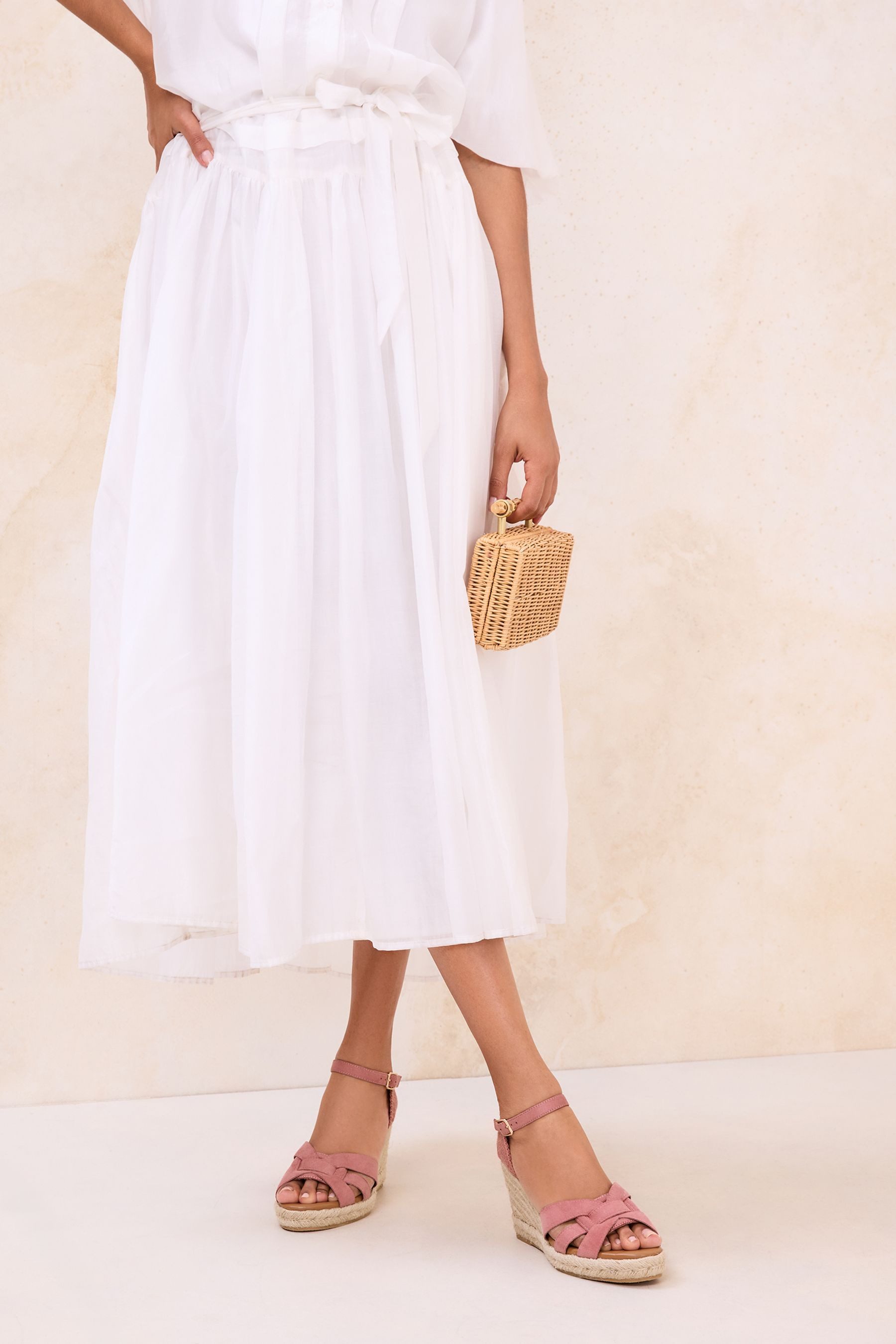 LIPSY Lipsy Espadrilles mit Keilabsatz und Webriemen Keilsandalette (1-tlg)