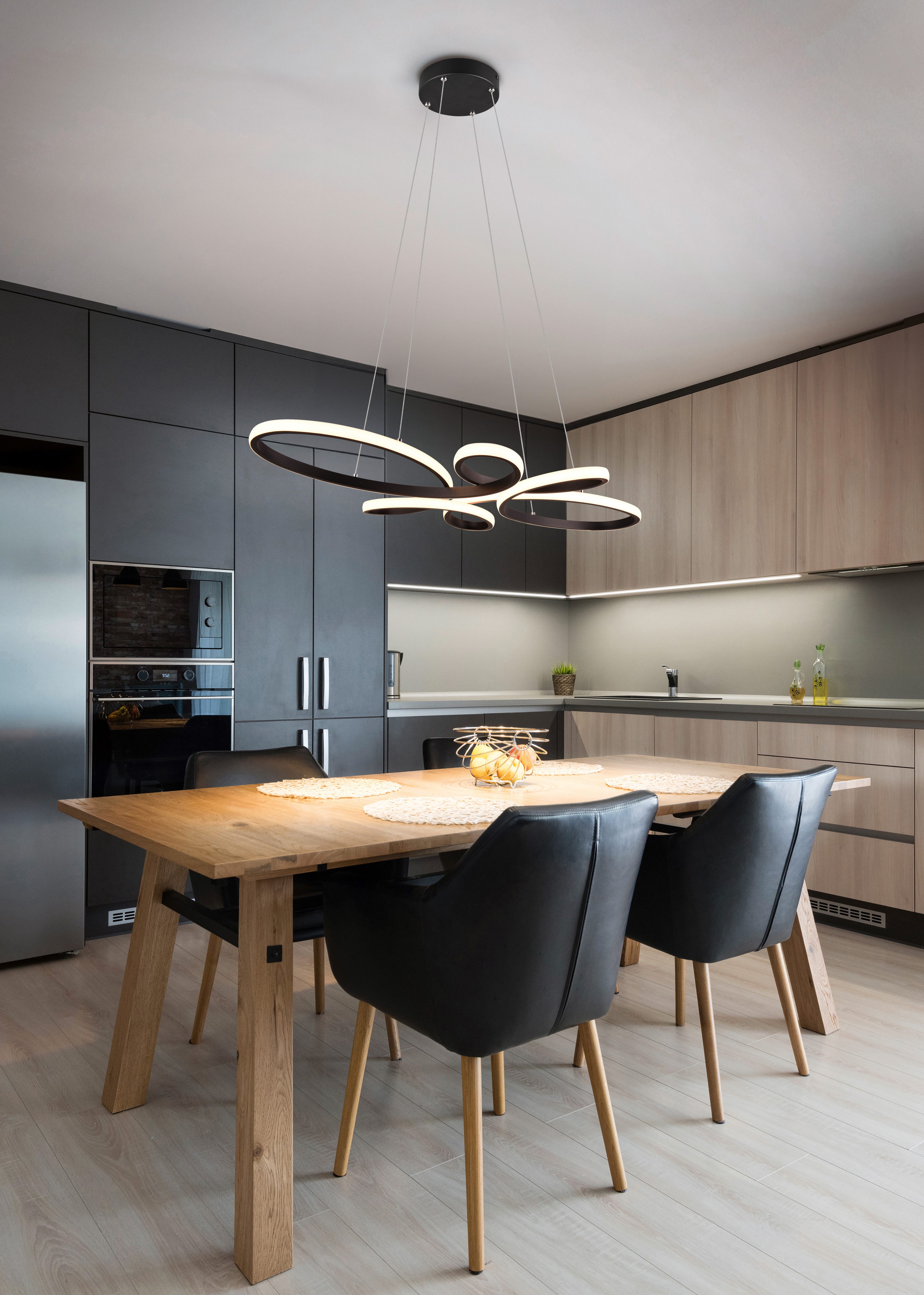 TRIO Leuchten LED Pendelleuchte FLY, Hängelampe LED 32W 3900 Lumen warmweiß günstig online kaufen