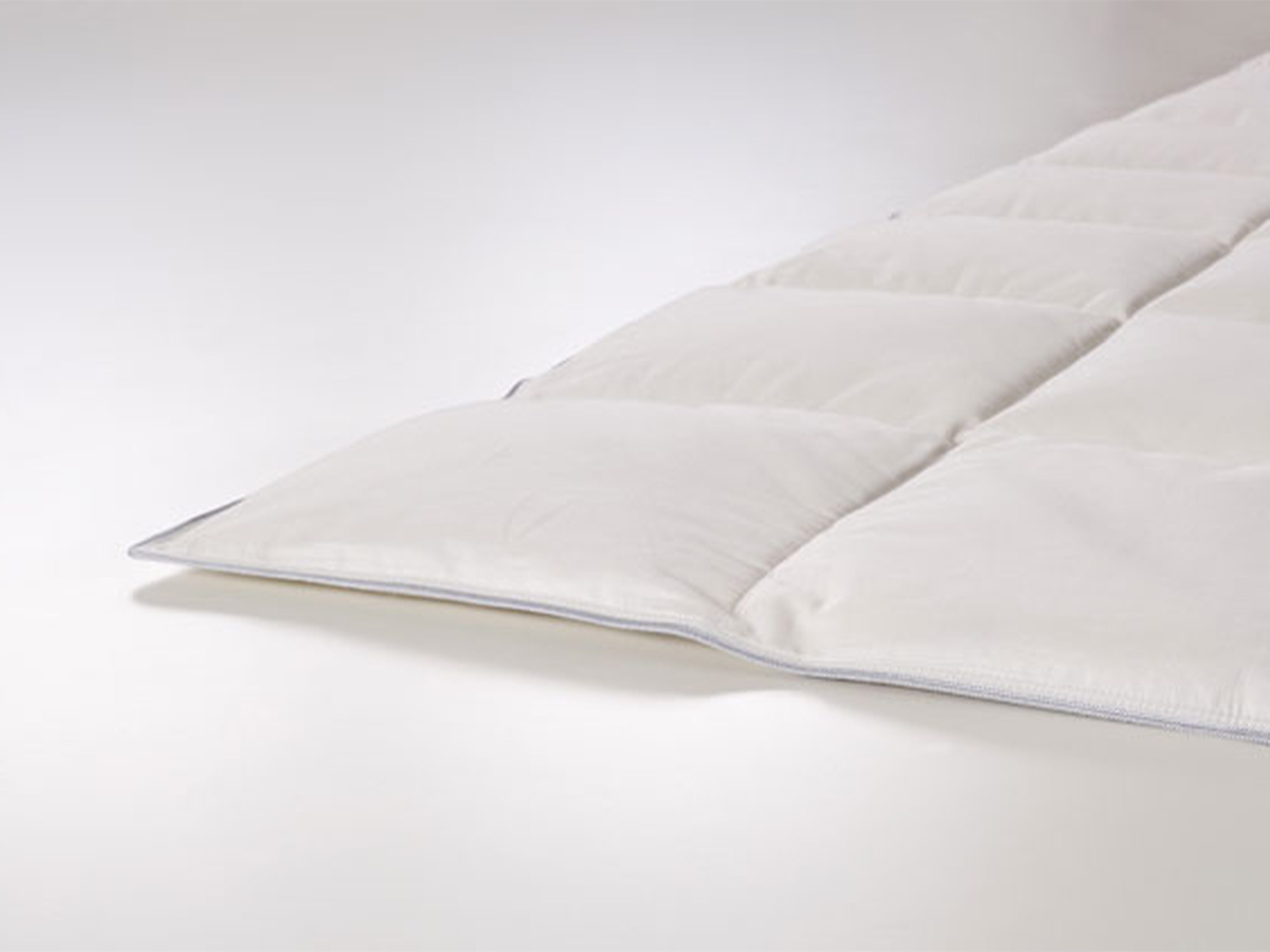 Paradies Gänsedaunenbettdecke Gabi 90, Füllung: 90% Daunen, 10% Federn, Bez günstig online kaufen