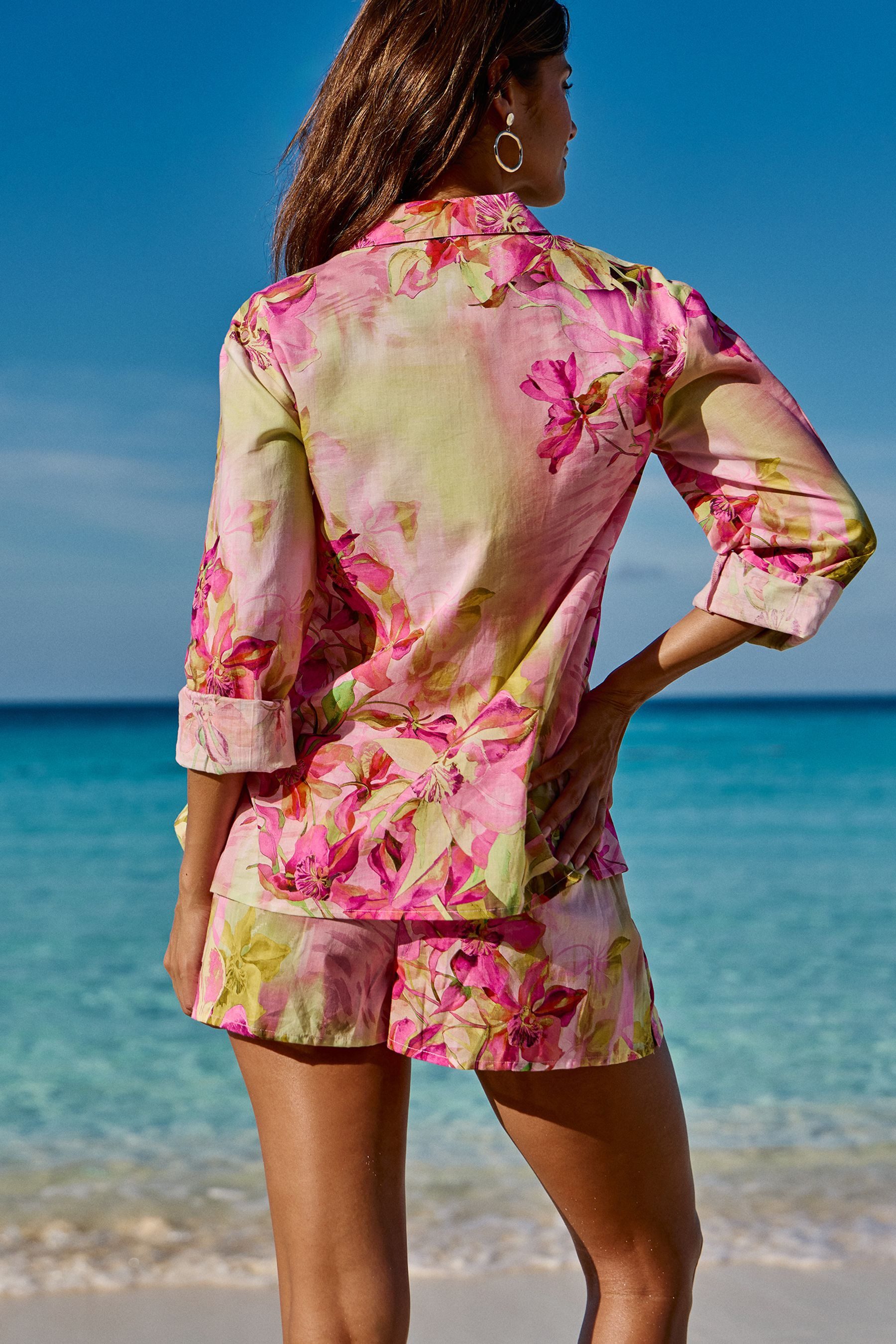 LIPSY Strandshirt Lipsy Strandhemd mit Blumen-Print (1-tlg) günstig online kaufen