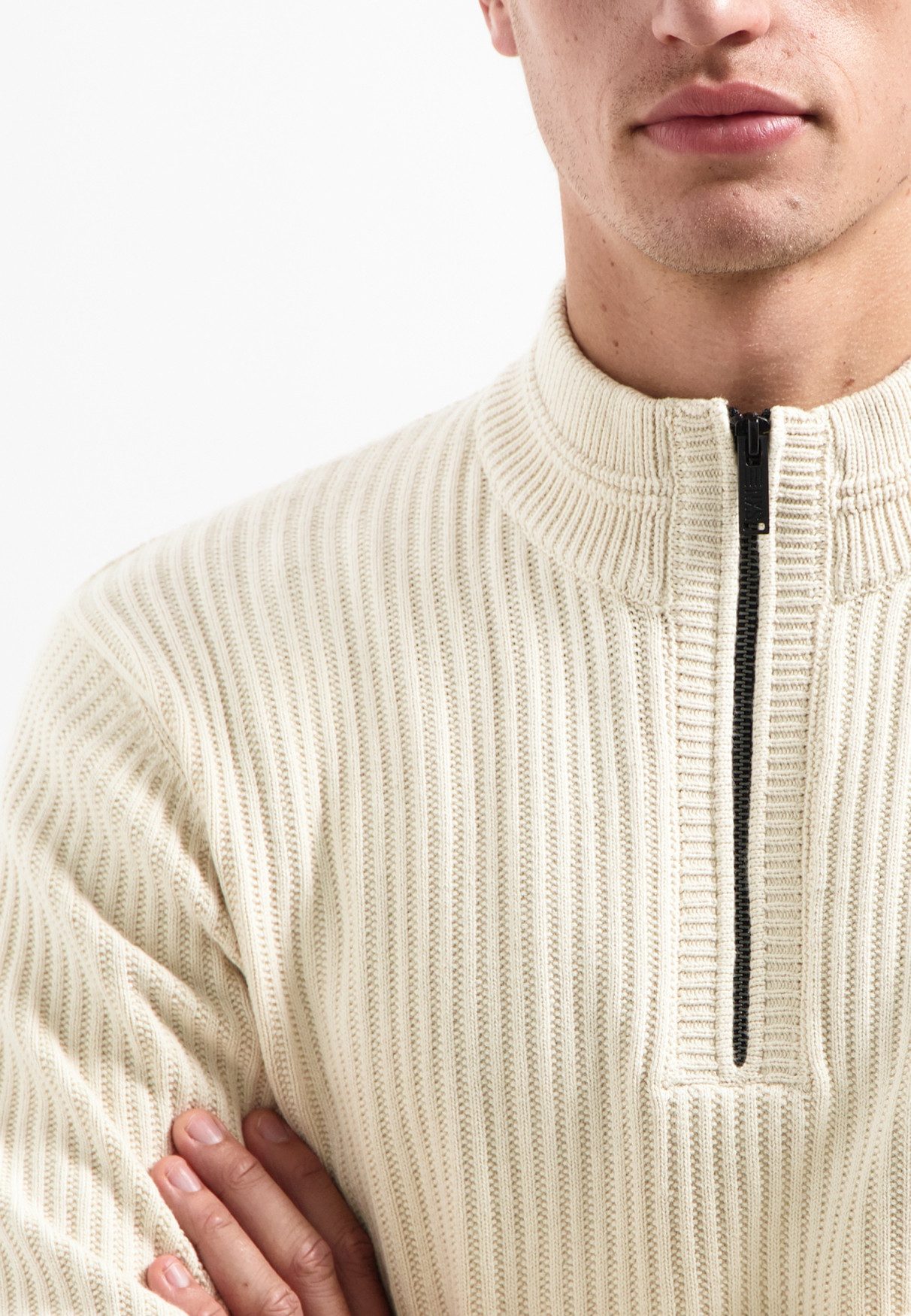 NO EXCESS Stehkragenpullover No Excess Schwerer gerippter Strickpullover