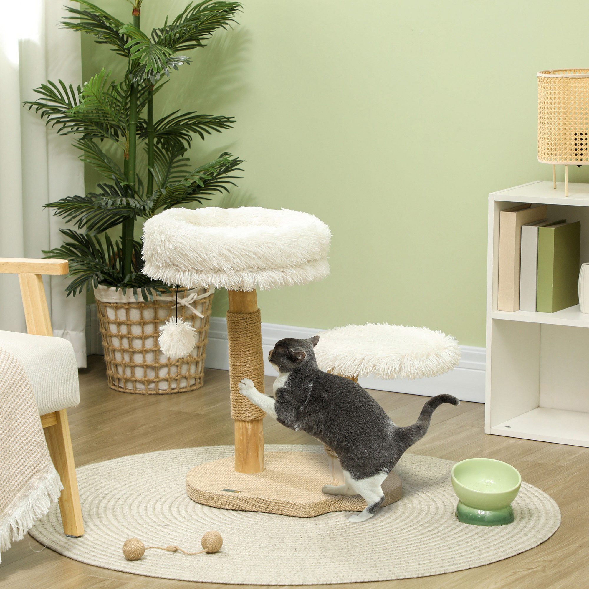 PawHut Kratzbaum 72 cm hoch, mit Spielball, Betten, Katzenkratzbrett, für Katzen unter 5 kg, Birnbaumholz, Weiß