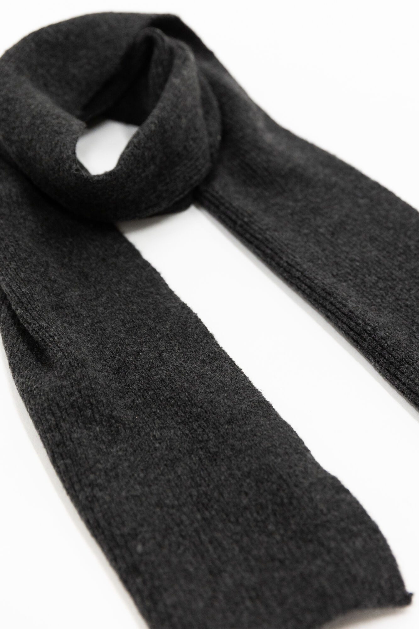 Garcia Bermudas U41131_men`s scarf