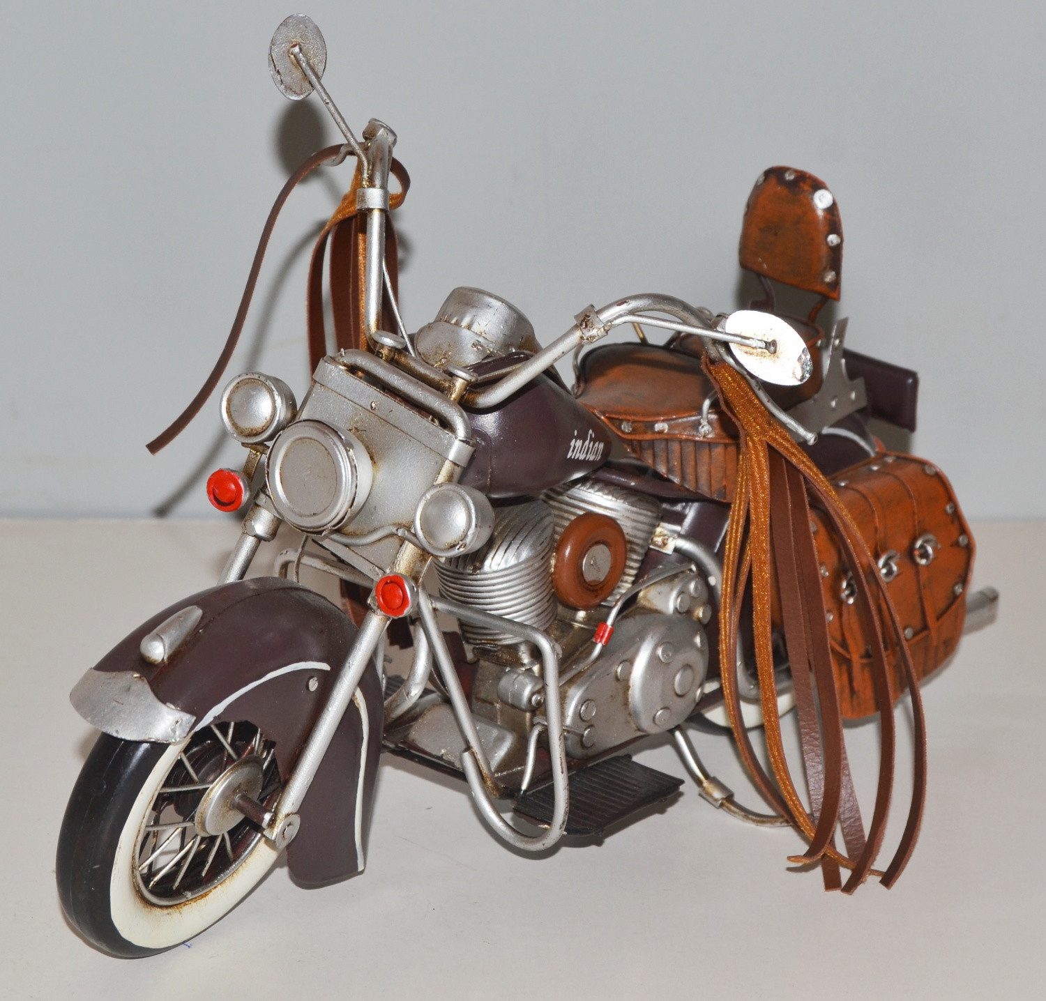 JS GartenDeko Modellmotorrad Blechmotorrad Oldtimer Marke Indian Chief Motorrad USA L 31 cm
