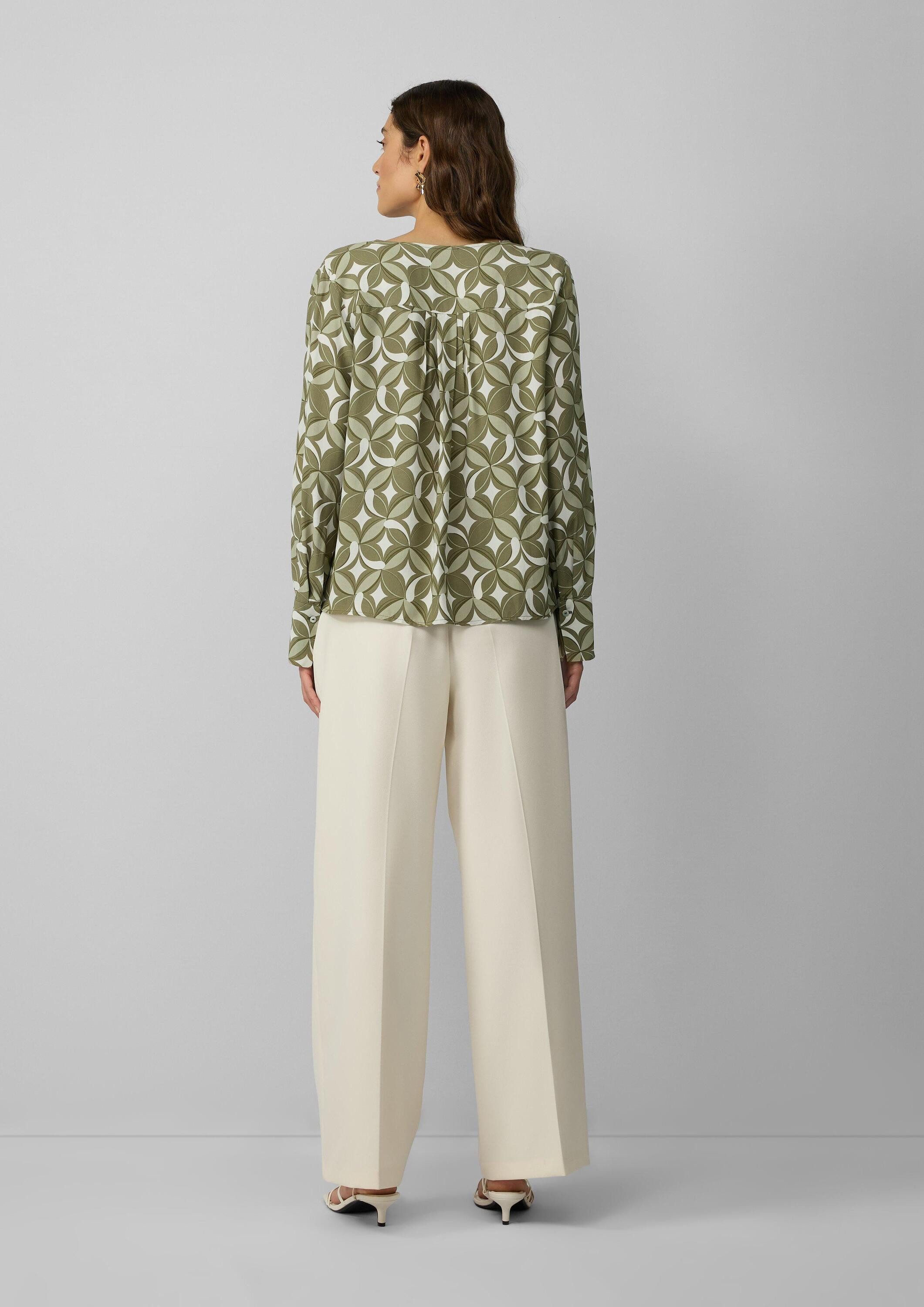 s.Oliver Langarmbluse Bluse Tunikabluse aus Viskose mit Faltendetails