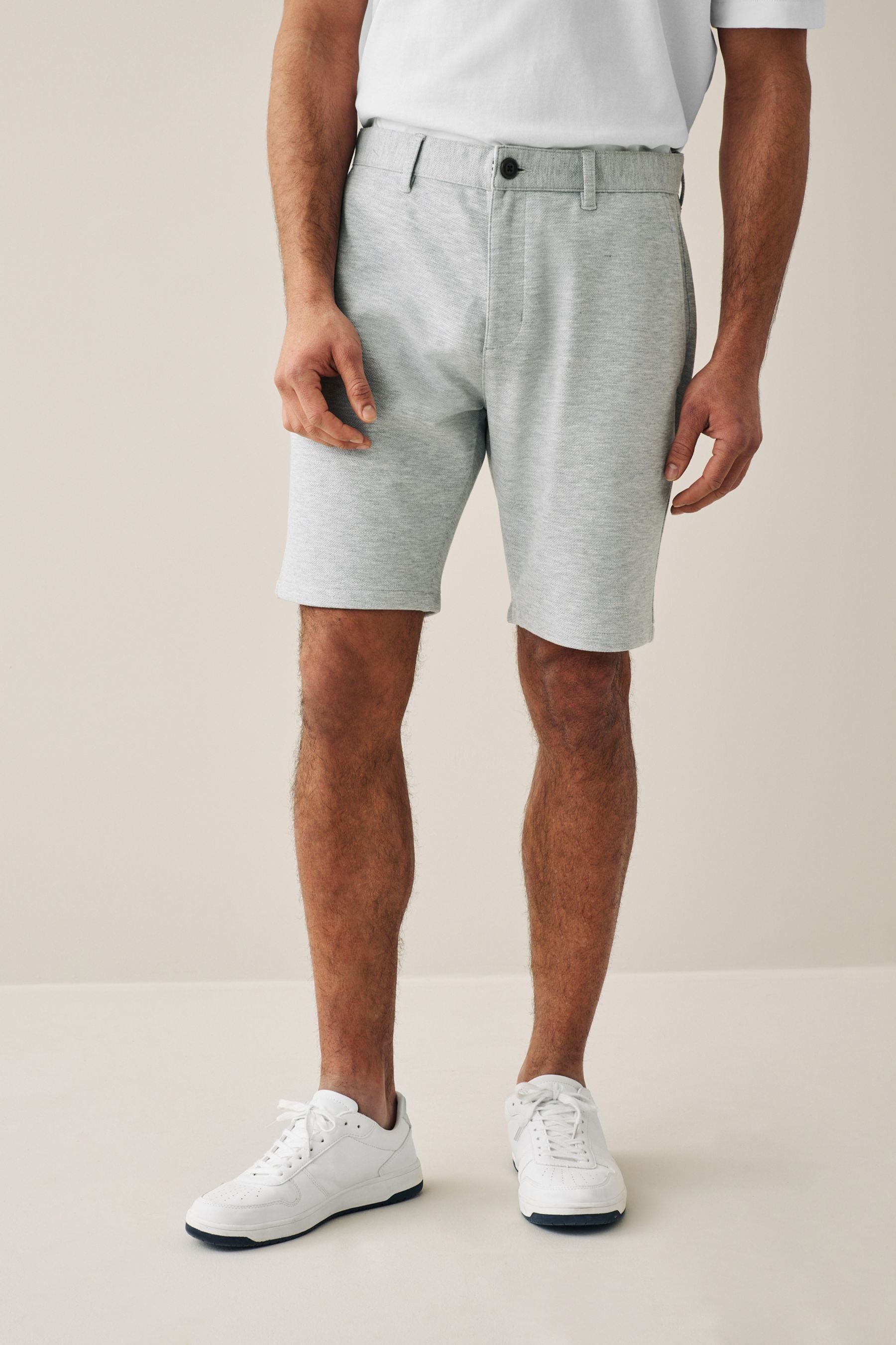 Next Sweatshorts Elegante Chino-Shorts aus Jersey (1-tlg) Grey