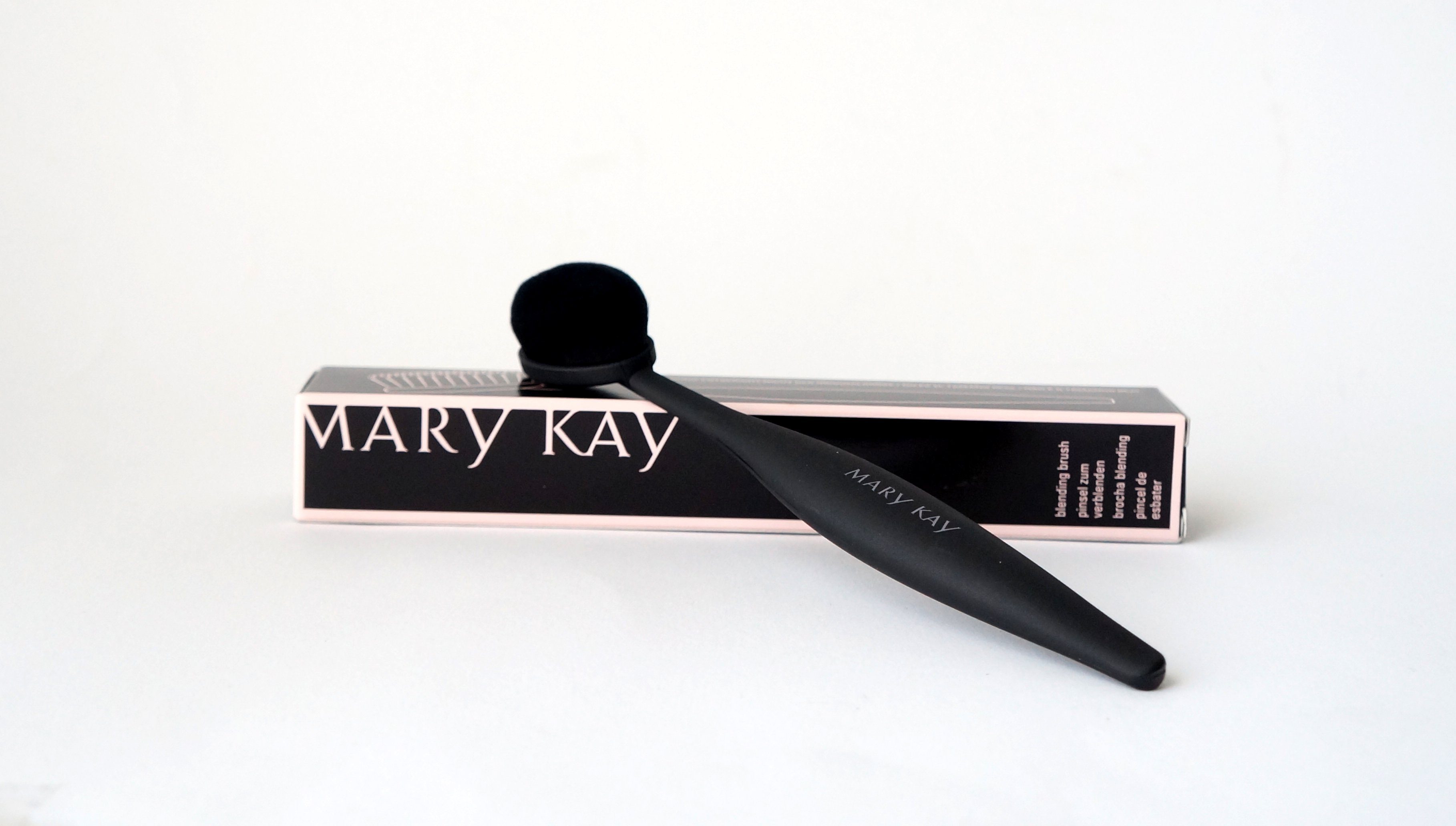 Mary Kay Foundationpinsel »Mary Kay Blending Brush Pinsel zum verblenden«,  1 tlg. online kaufen | OTTO