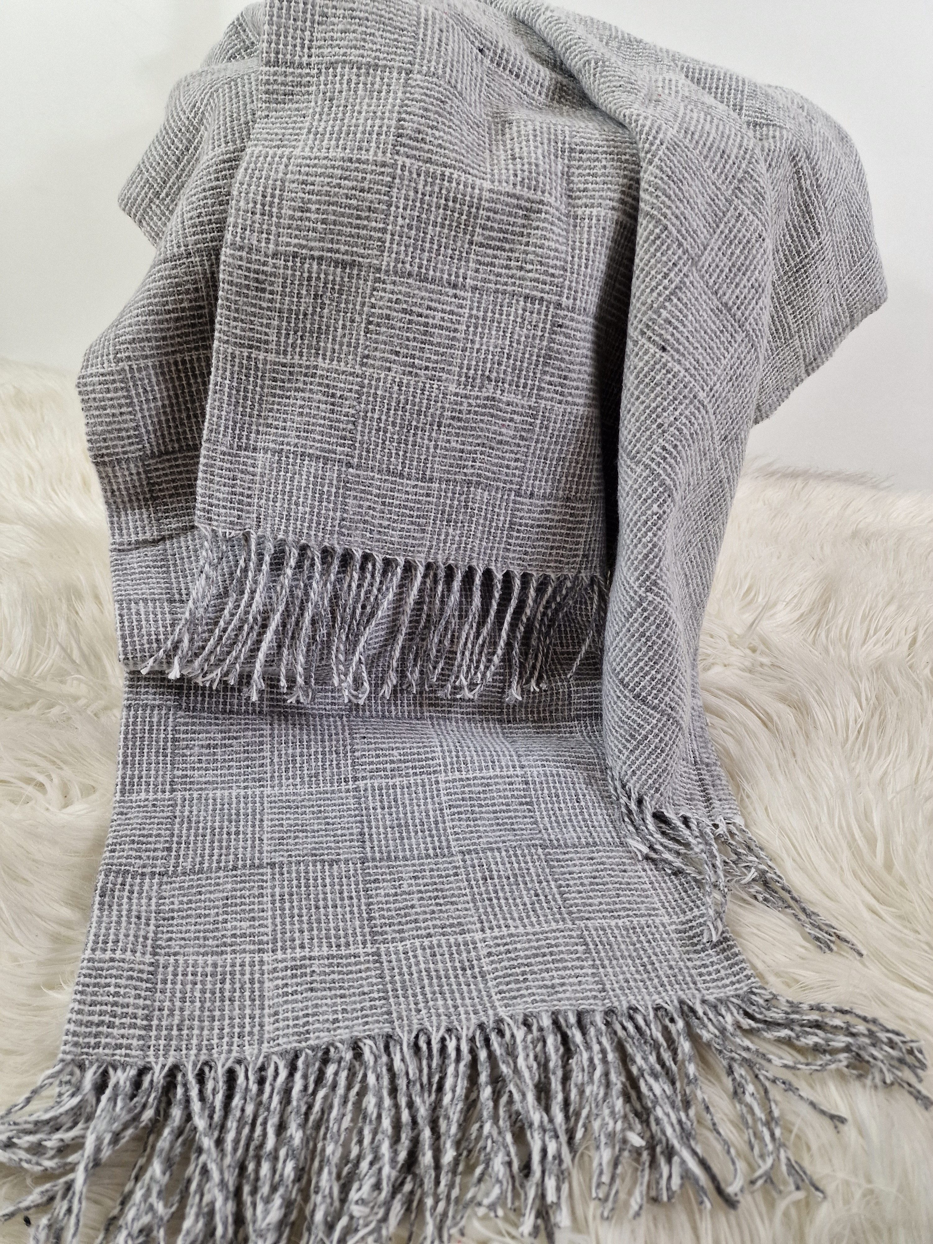 Wohndecke Decke Wohndecke Plaid Kuscheldecke Tagesdecke PALMERA, STTS – Bild 3 von 3