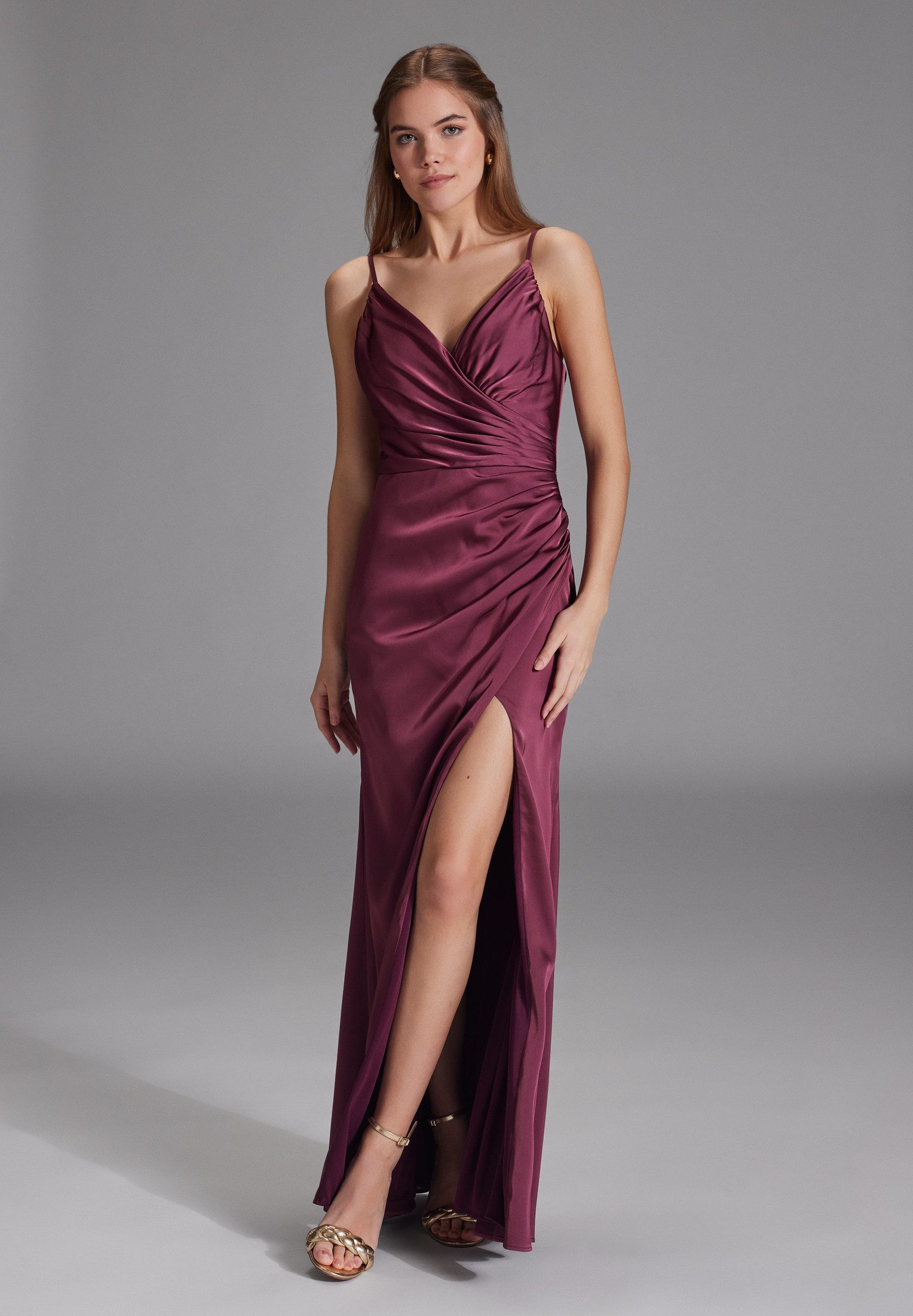 Hey Kyla Abendkleid - Figurbetontes Satinkleid mit Raffungen Figurbetonte P günstig online kaufen